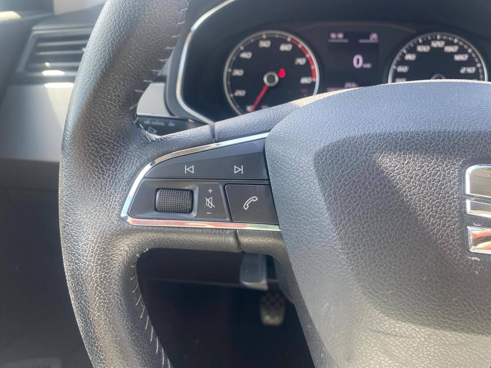 Seat IBIZA 1.0 ECOTSI 95 STYLE (2017) - Photo 19