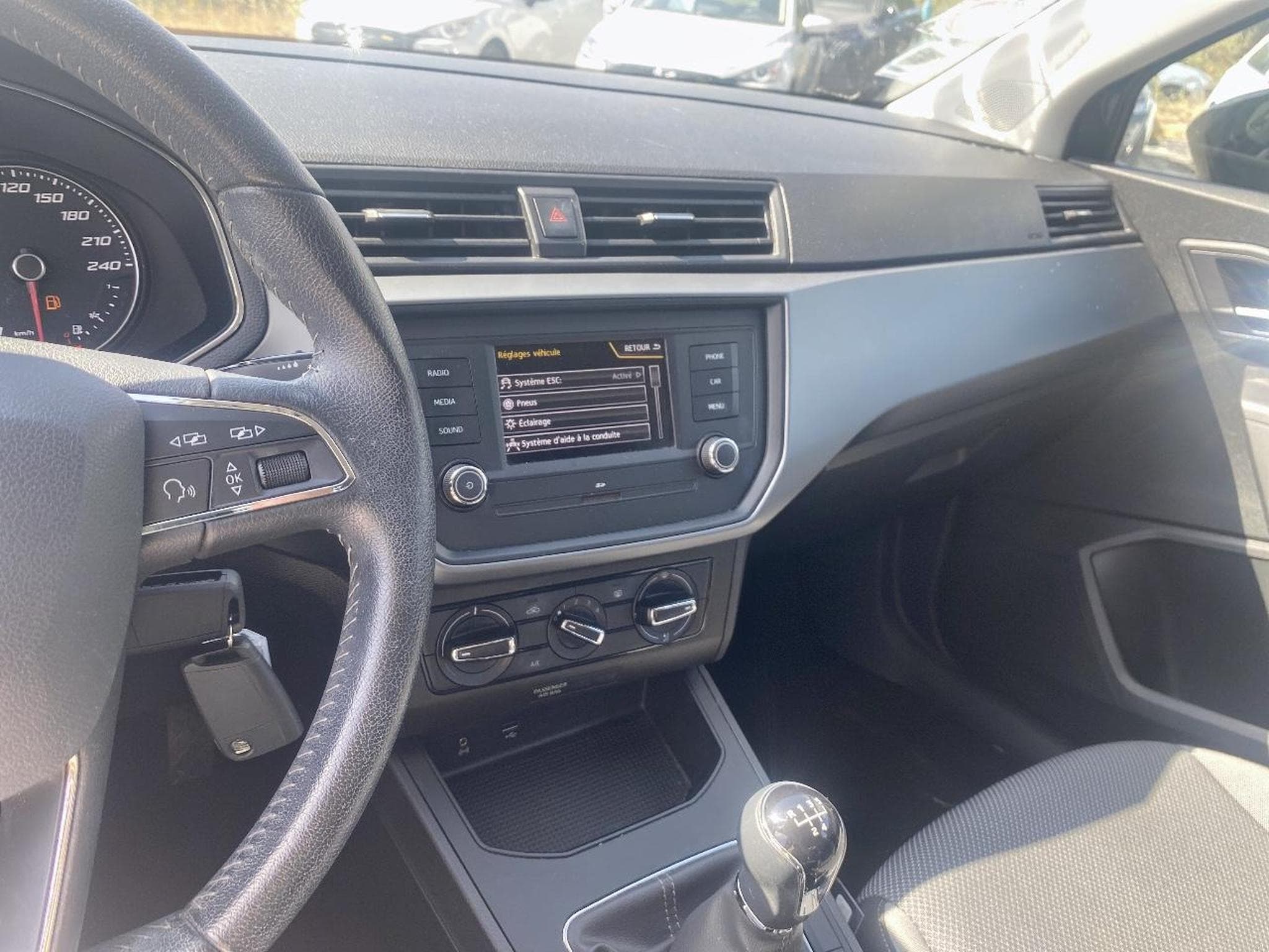 Seat IBIZA 1.0 ECOTSI 95 STYLE (2017) - Photo 28