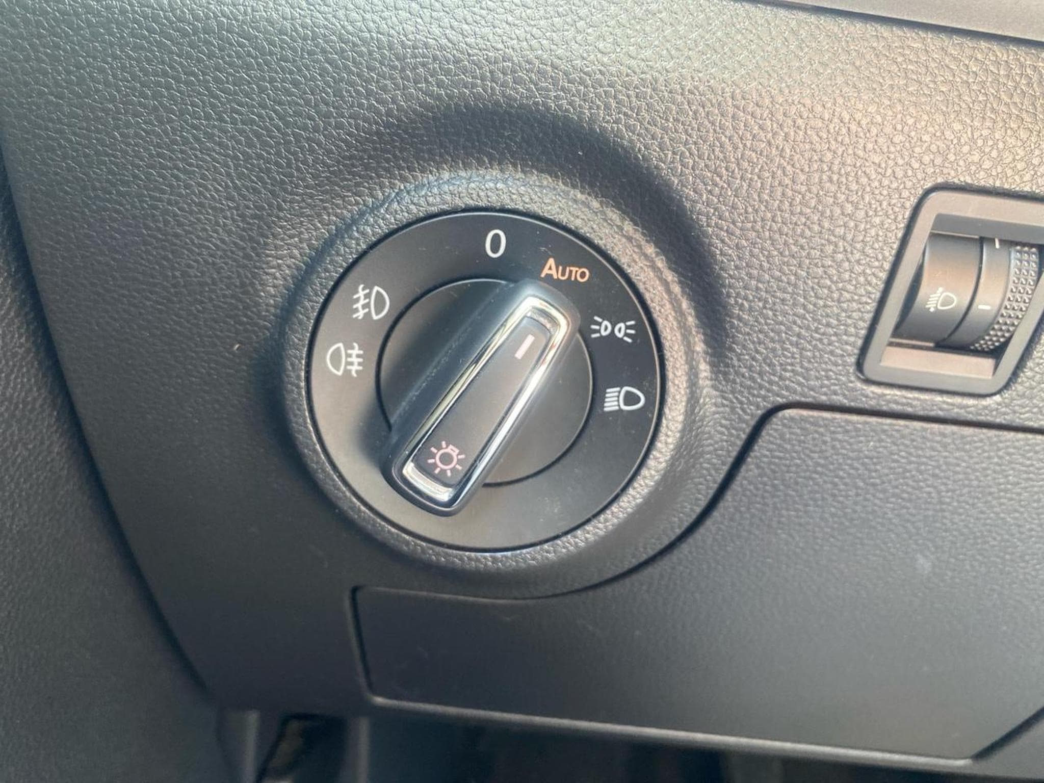 Seat IBIZA 1.0 ECOTSI 95 STYLE (2017) - Photo 27
