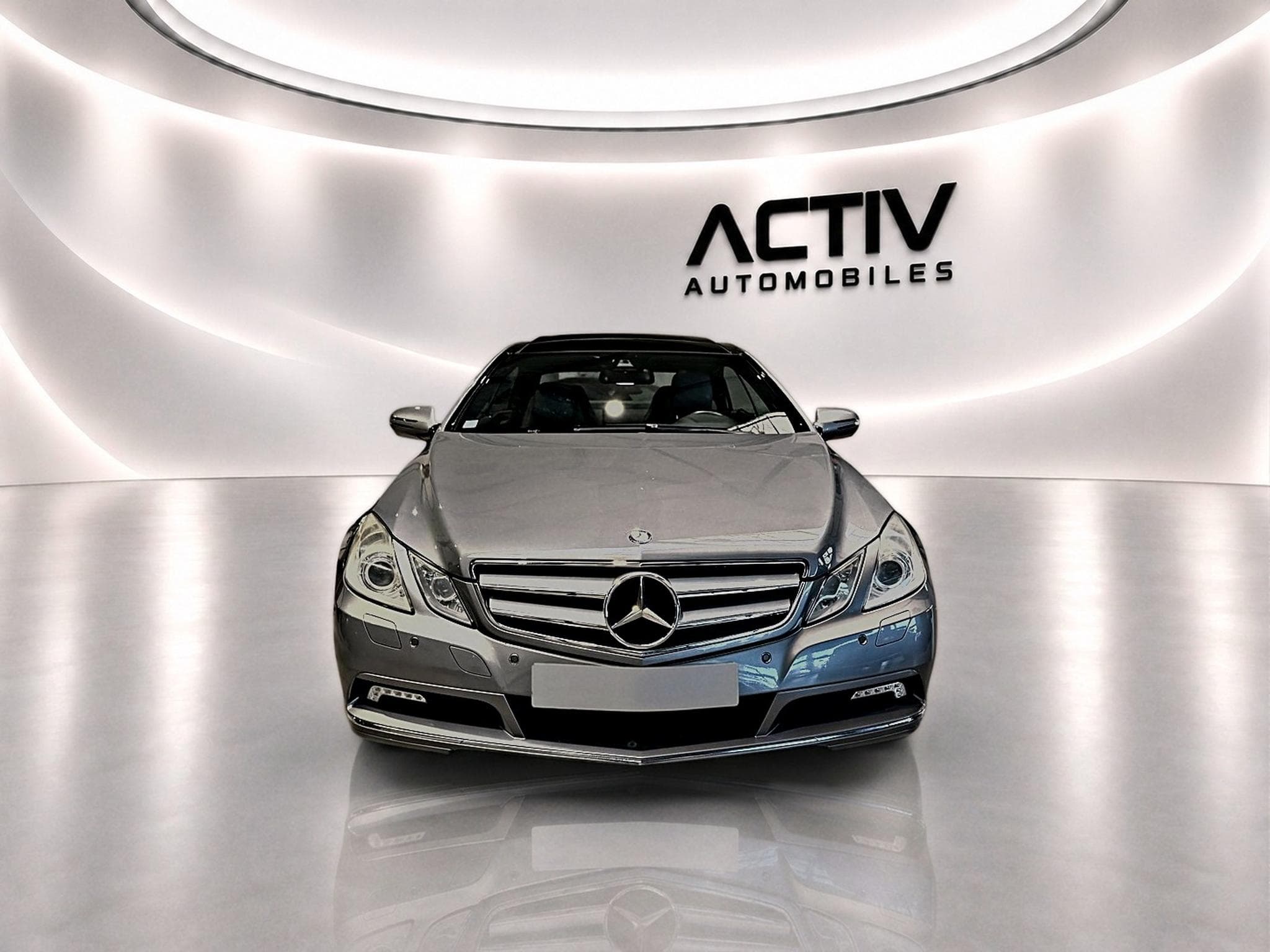 Mercedes Classe E 350 avantgarde executive 7gtro (2009) - Photo 2