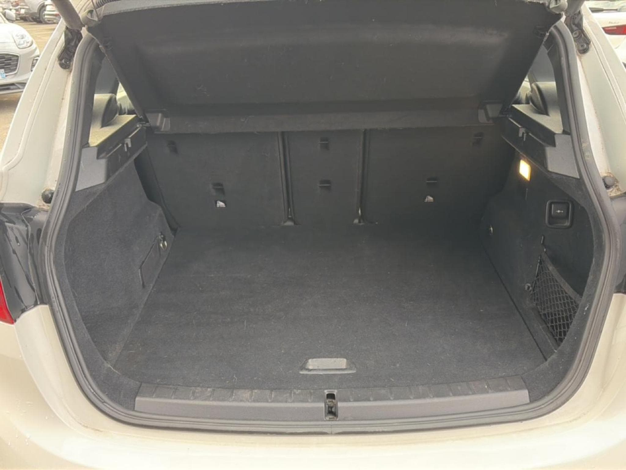 Bmw Série 2 (F45) 225XEA 224 BUSINESS (2017) - Photo 17