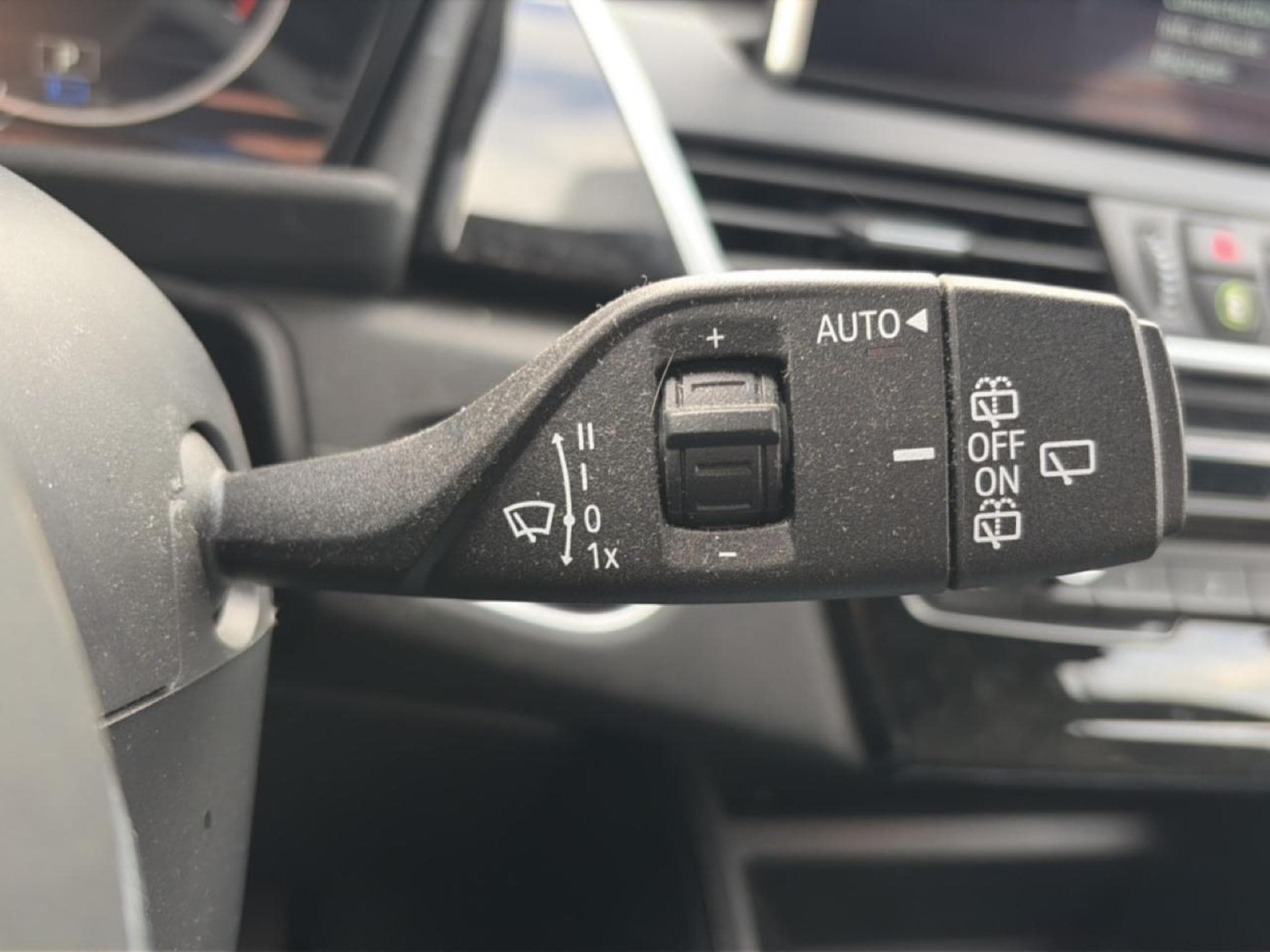 Bmw Série 2 (F45) 225XEA 224 BUSINESS (2017) - Photo 31