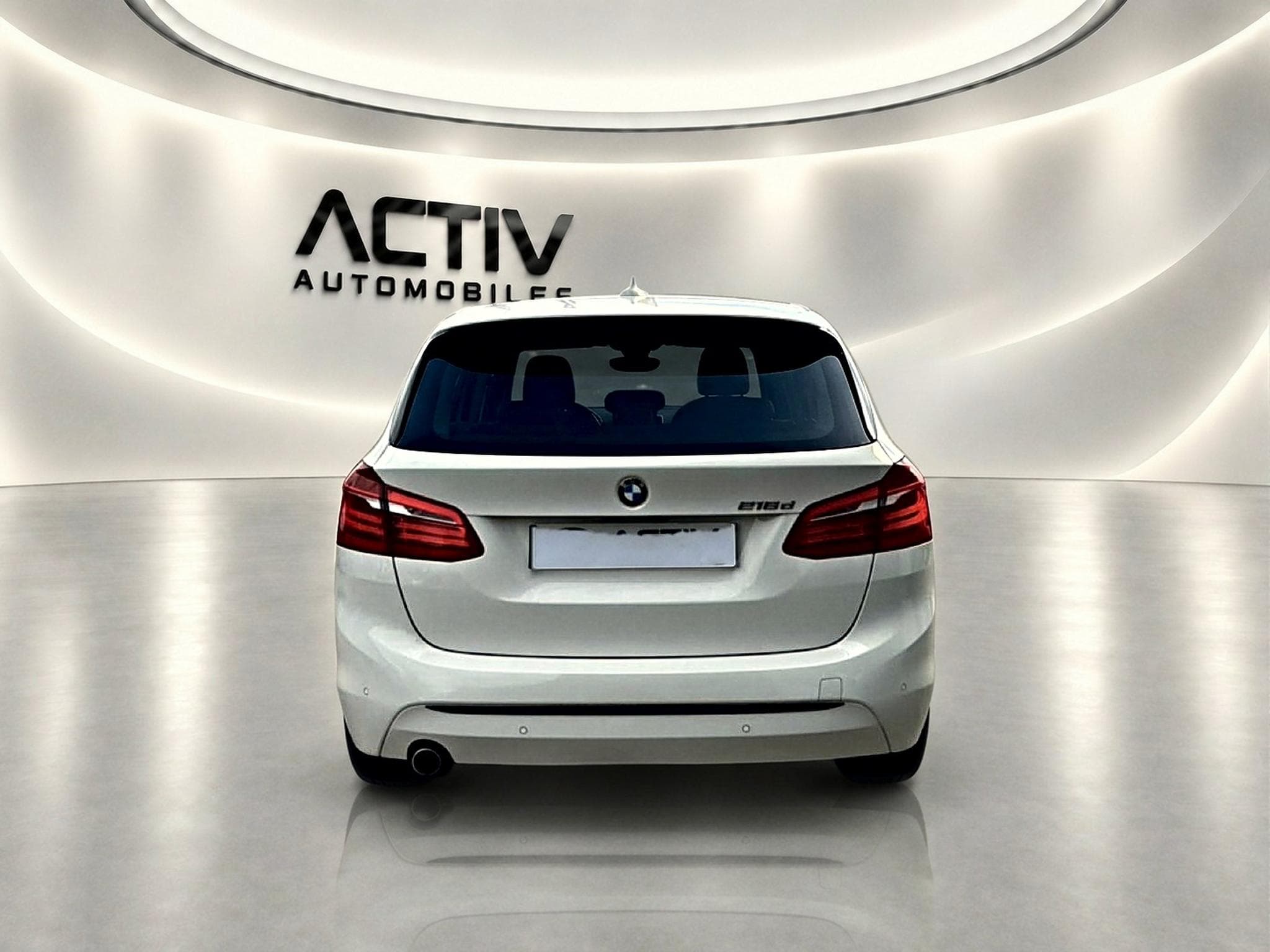 Bmw Série 2 (F45) 216D 116 SPORT (2017) - Photo 6