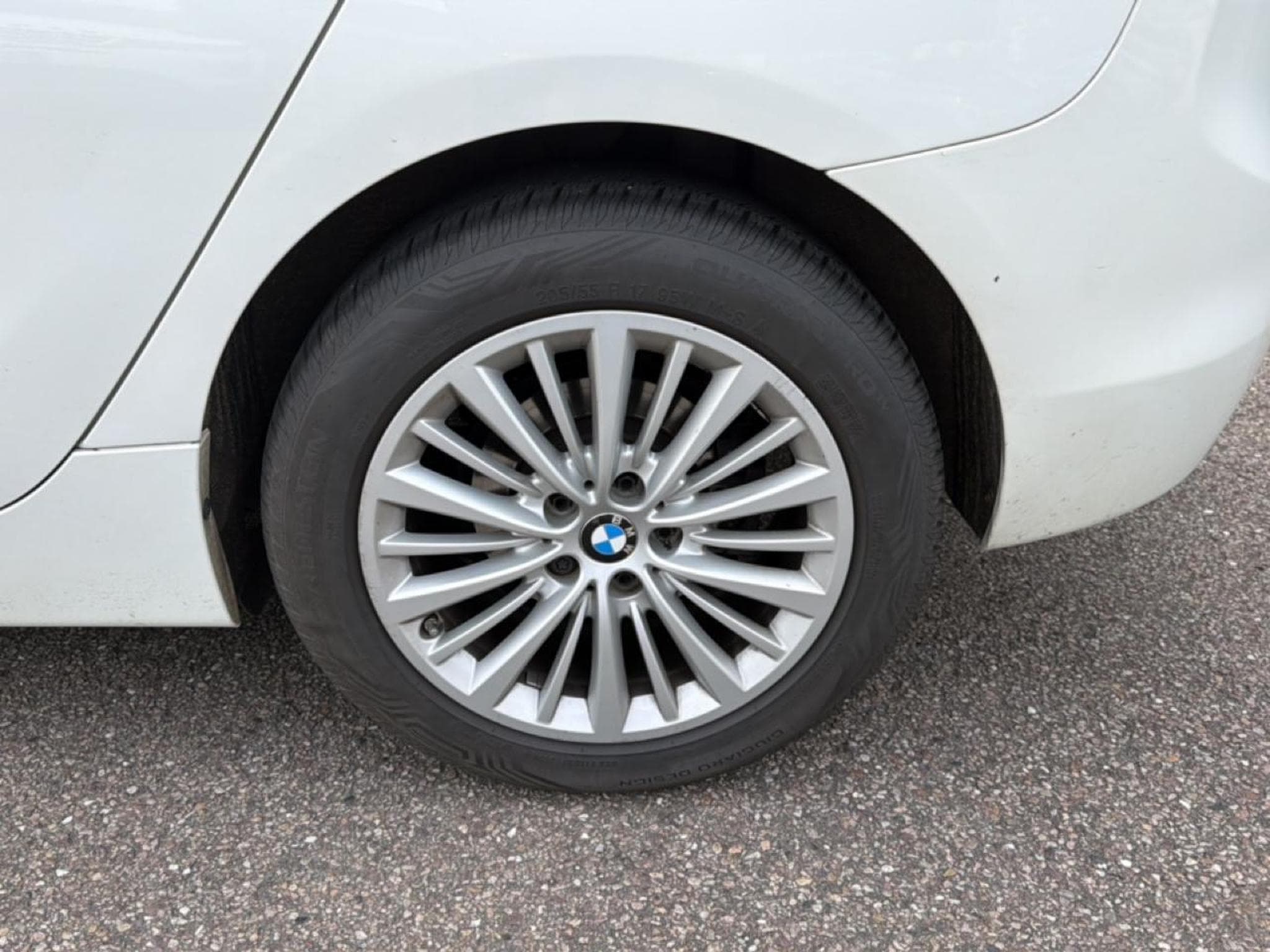 Bmw Série 2 (F45) 216D 116 SPORT (2017) - Photo 14