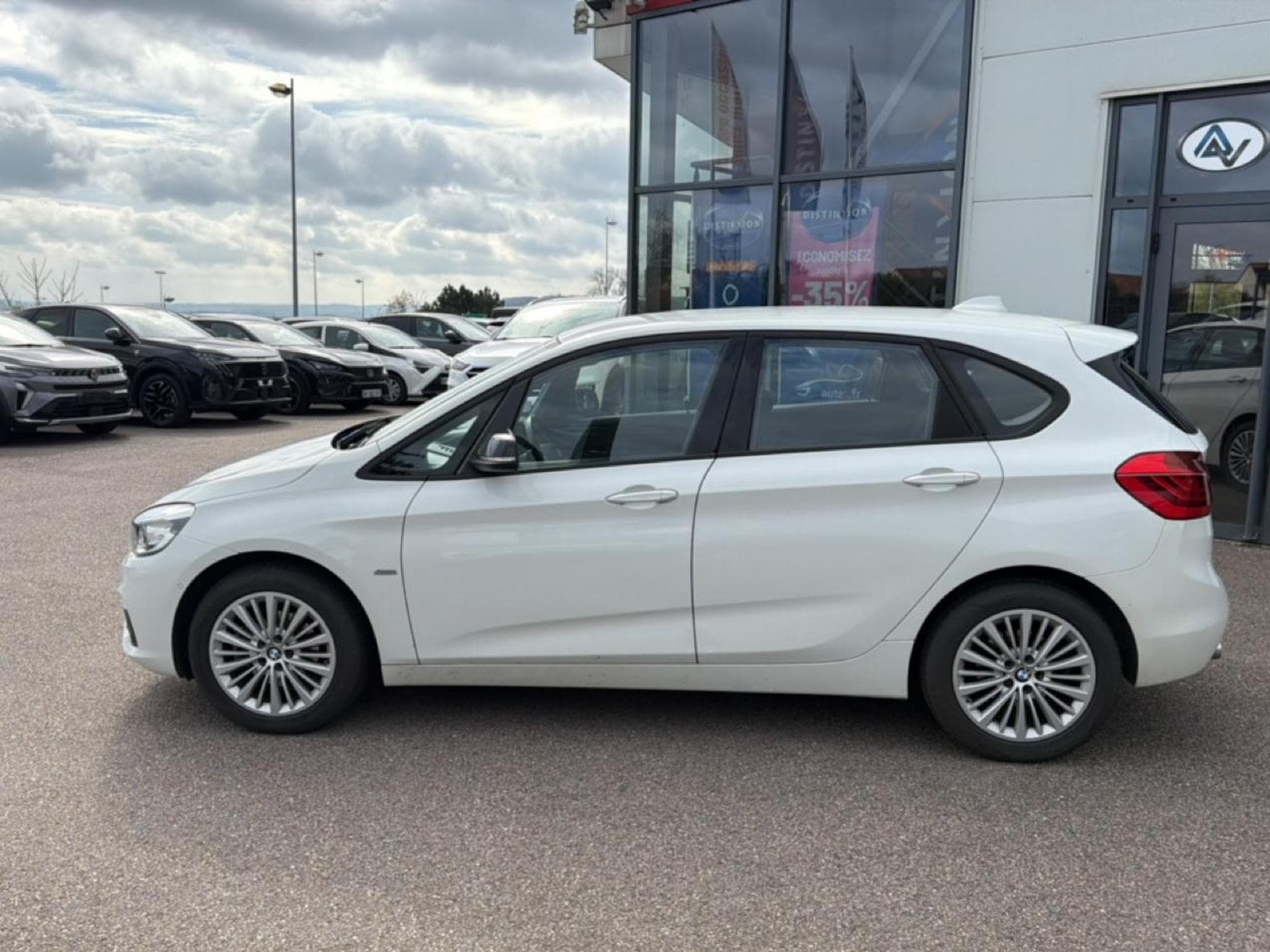 Bmw Série 2 (F45) 216D 116 SPORT (2017) - Photo 13