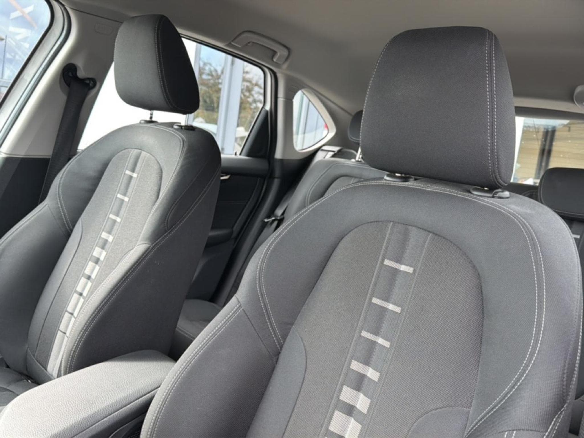 Bmw Série 2 (F45) 216D 116 SPORT (2017) - Photo 17