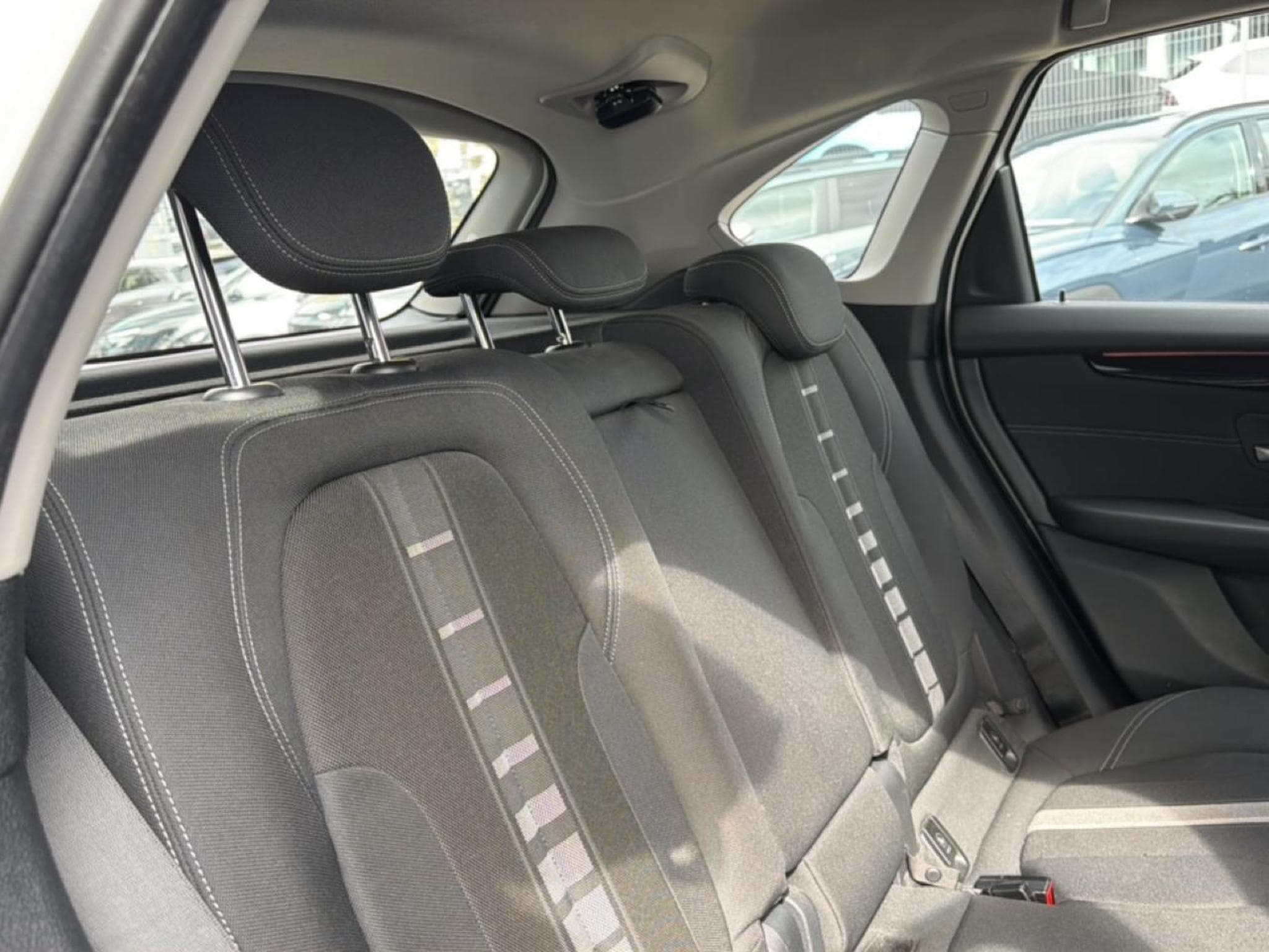 Bmw Série 2 (F45) 216D 116 SPORT (2017) - Photo 31