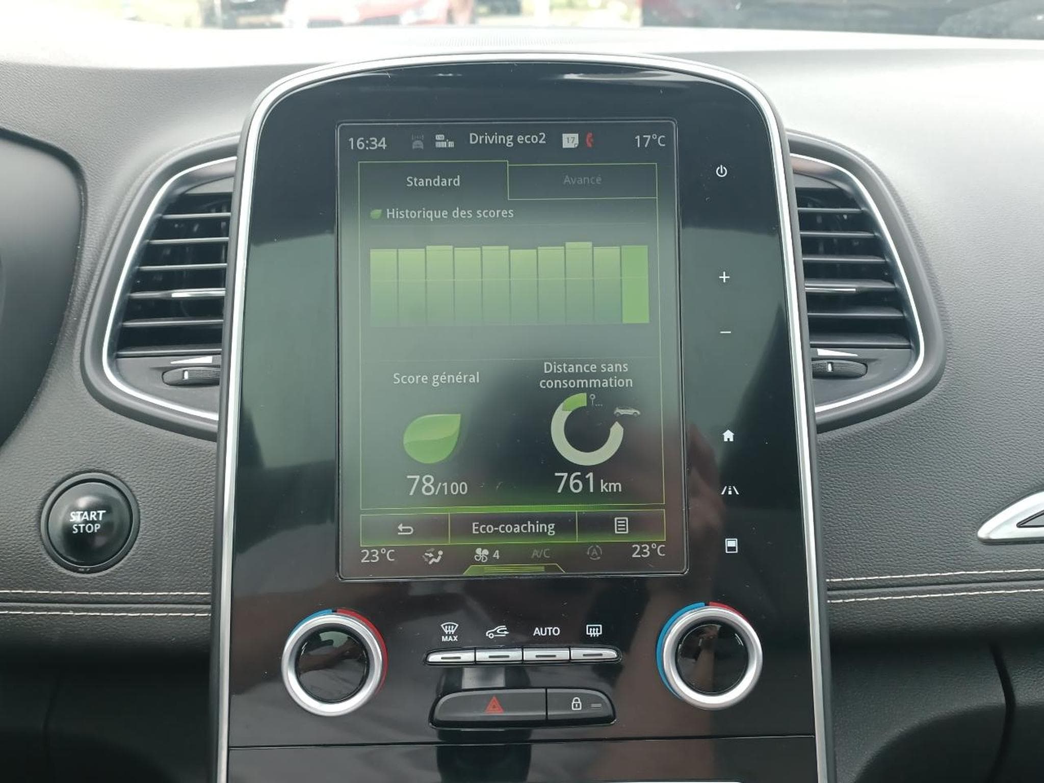Renault Scenic 1.6 DCI 160 INITIALE PARIS EDC (2017) - Photo 19