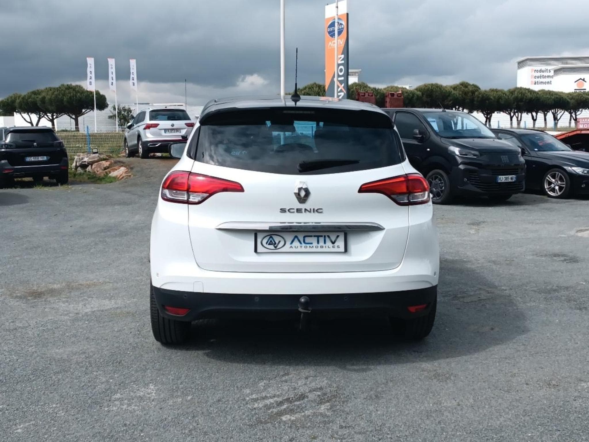 Renault Scenic 1.6 DCI 160 INITIALE PARIS EDC (2017) - Photo 31