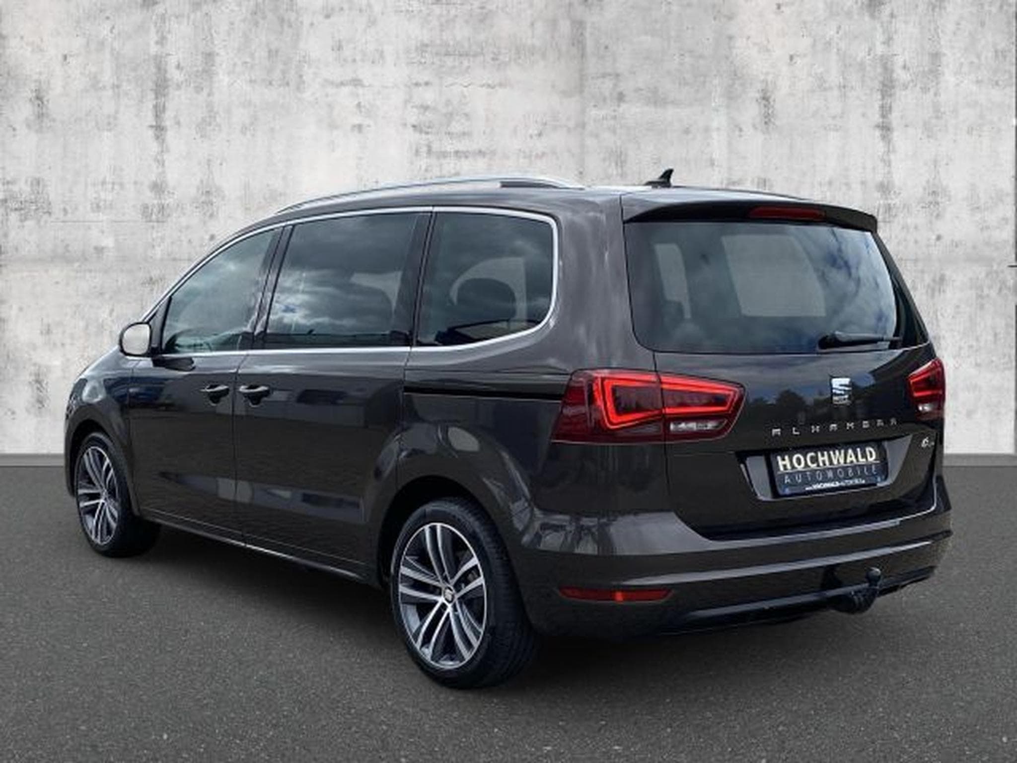 Seat Alhambra Alhambra 2.0 TDI FR-Line NAVI PANO AHK 7-Sitzer (2017) - Photo 3