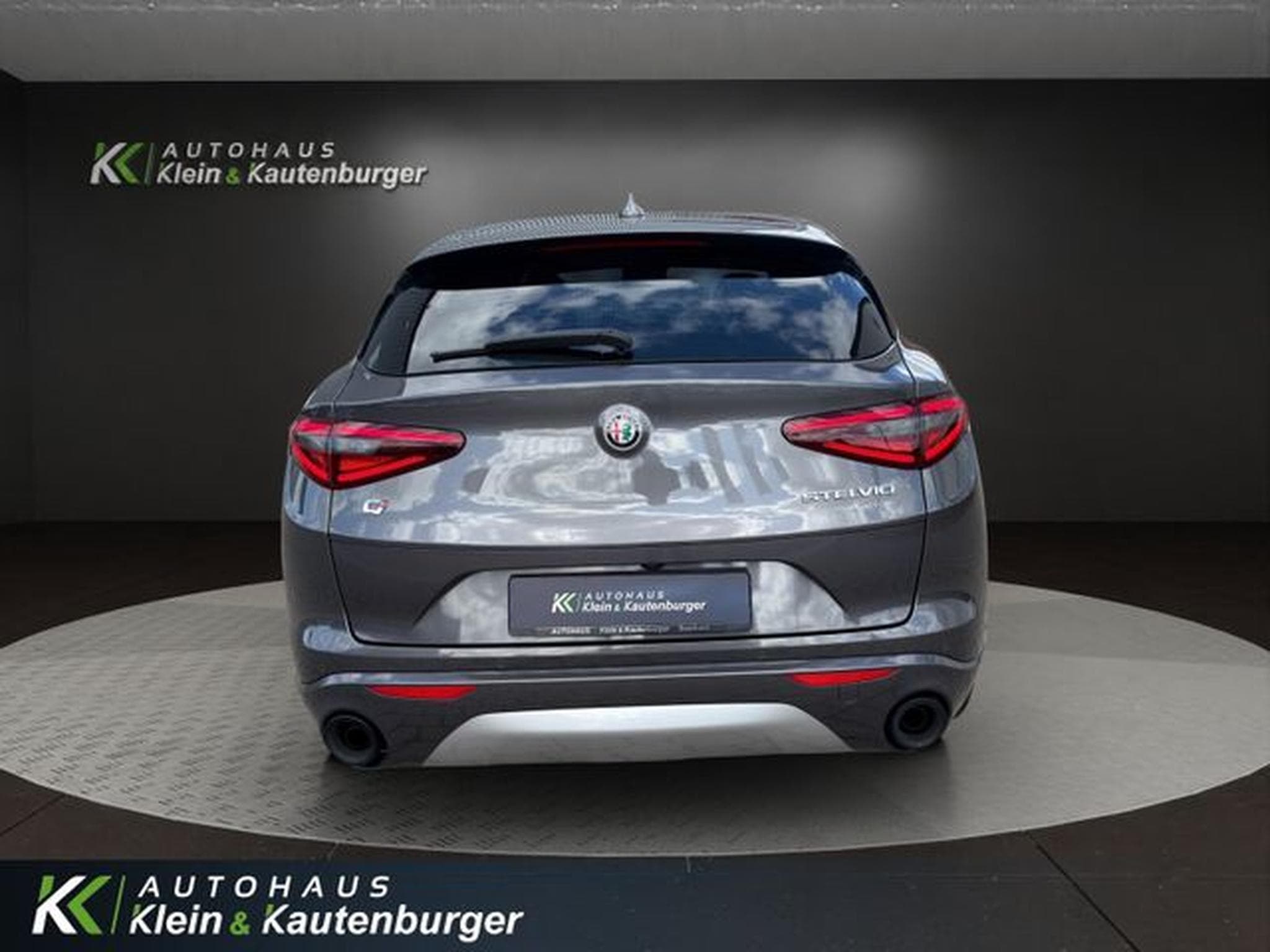 Alfa-Romeo Stelvio Stelvio 2.0 Turbo 16V Ti Q4+MEMORY+AHK+20°+XENON (2022) - Foto 6