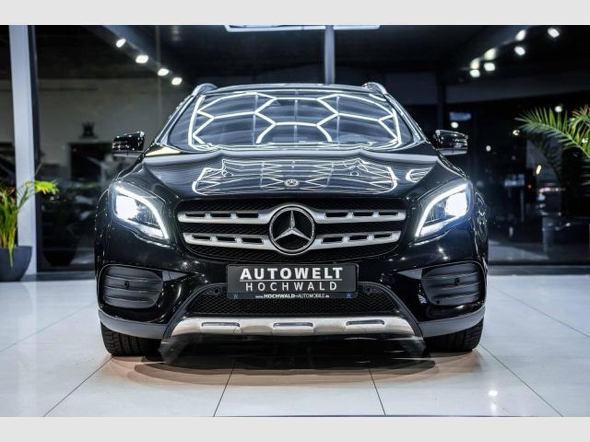 Mercedes GLA 200 GLA 200 AMG-Line 7G-DCT NAVI LED SHZ GARANTIE (2019) - Photo 5