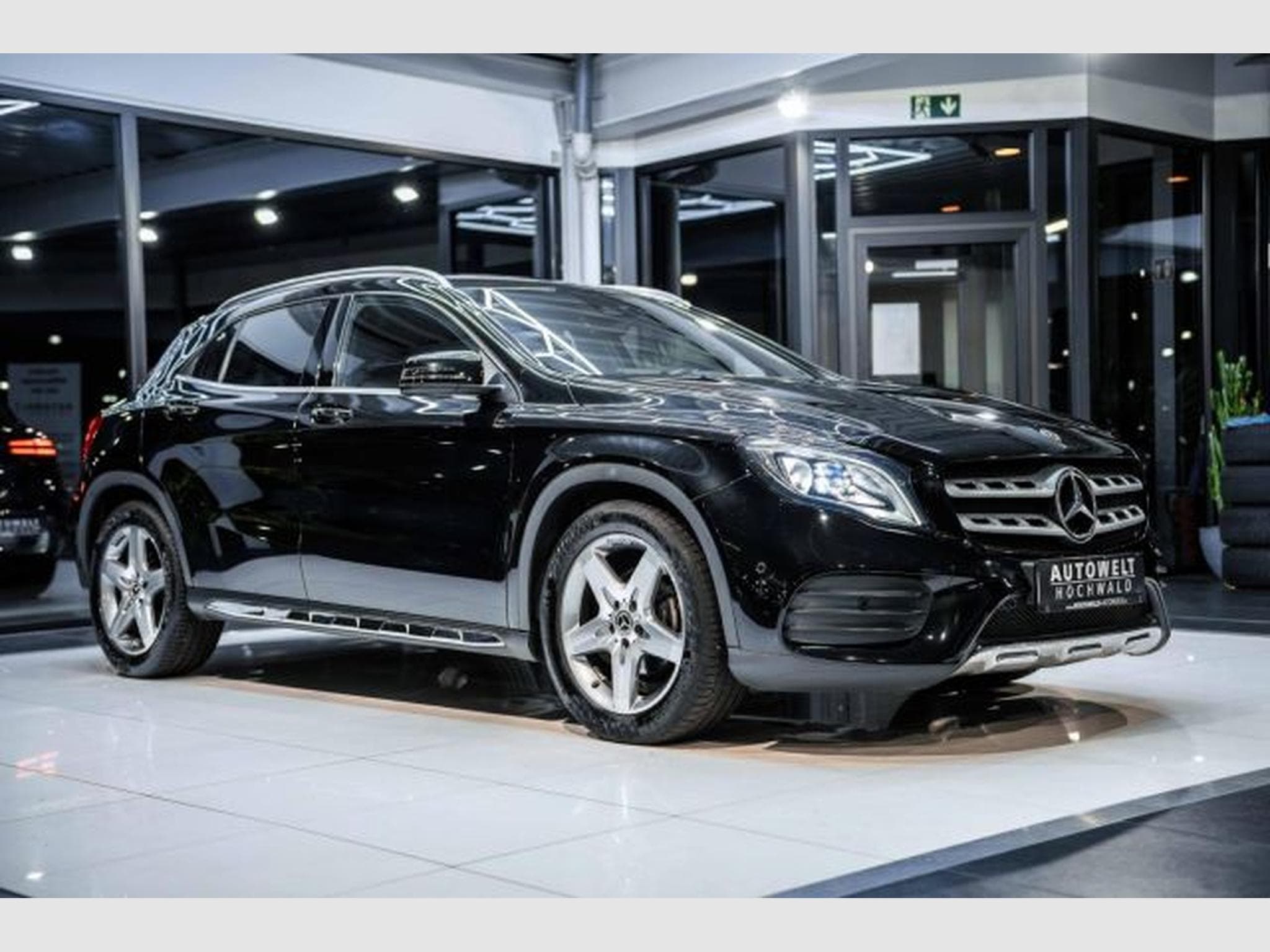 Mercedes GLA 200 GLA 200 AMG-Line 7G-DCT NAVI LED SHZ GARANTIE (2019) - Photo 6