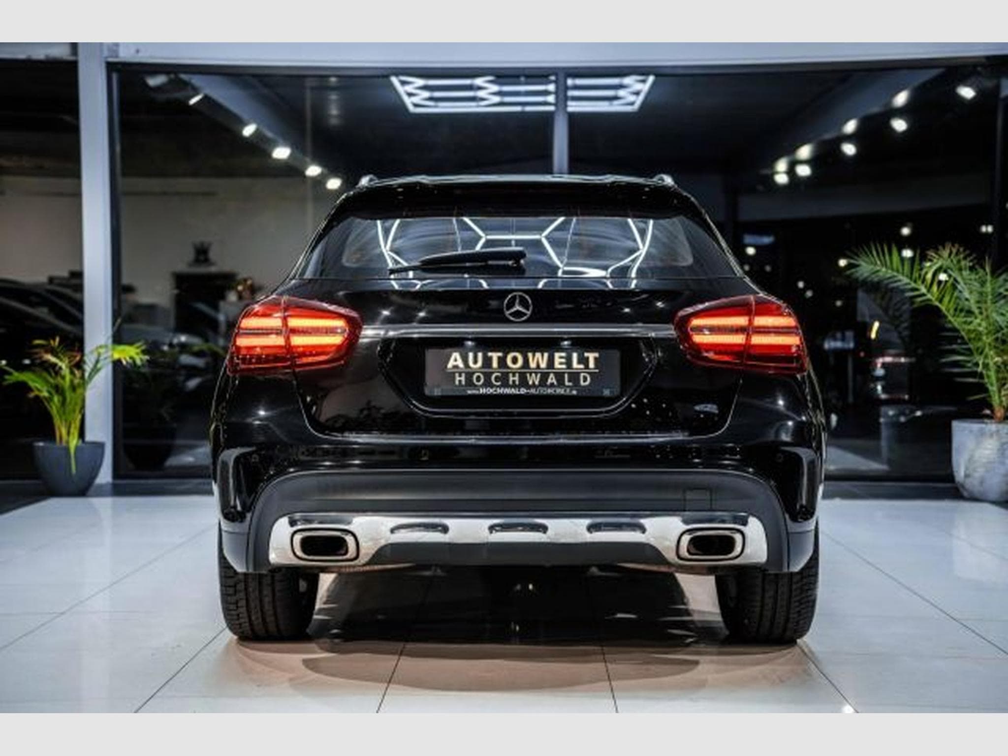 Mercedes GLA 200 GLA 200 AMG-Line 7G-DCT NAVI LED SHZ GARANTIE (2019) - Photo 12