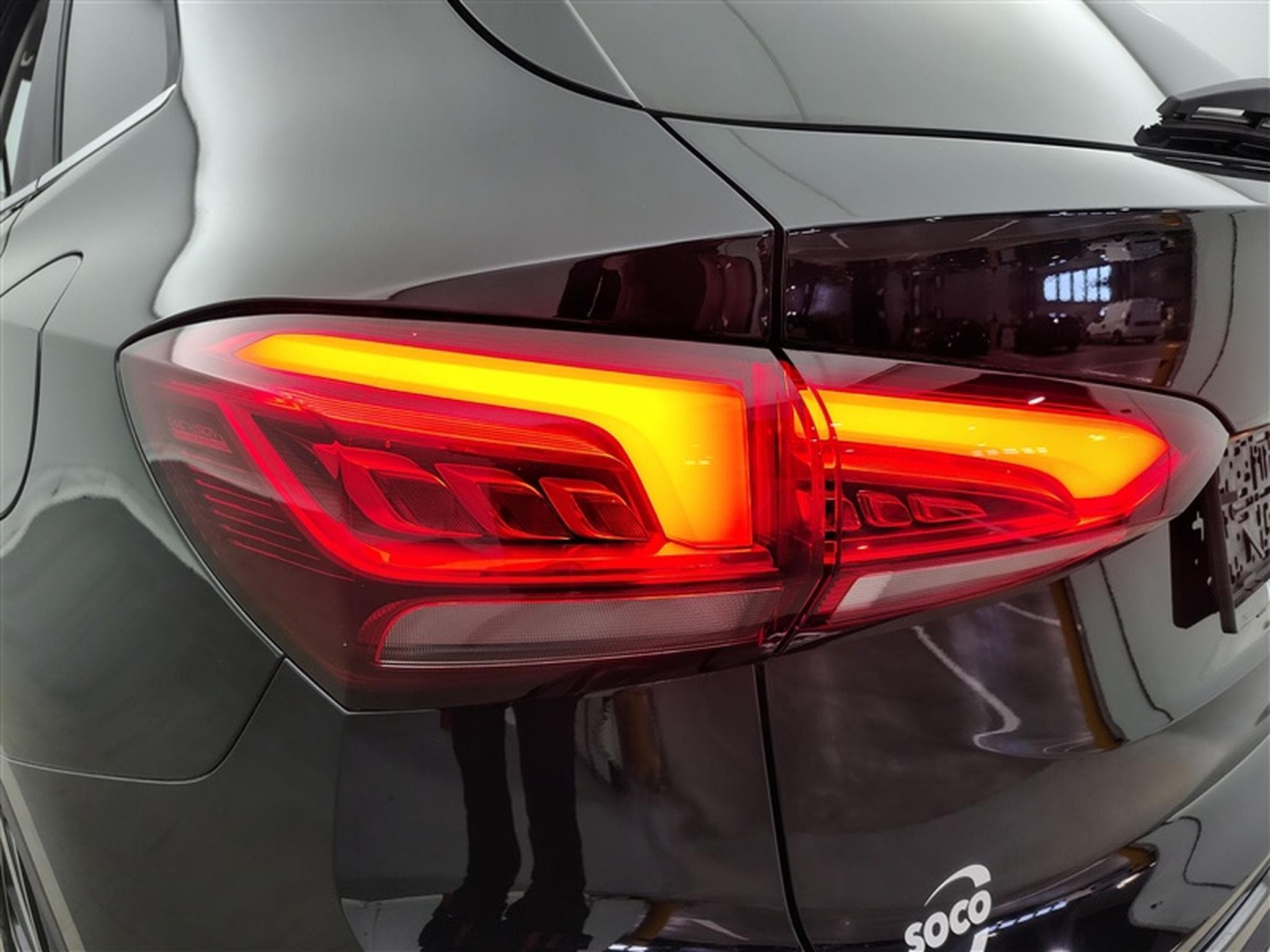MG ZS 1.5 Hybrid+ Luxury NAVI / FULL LED / CUIR / CAMERA / JA 17" (2025) - Photo 16