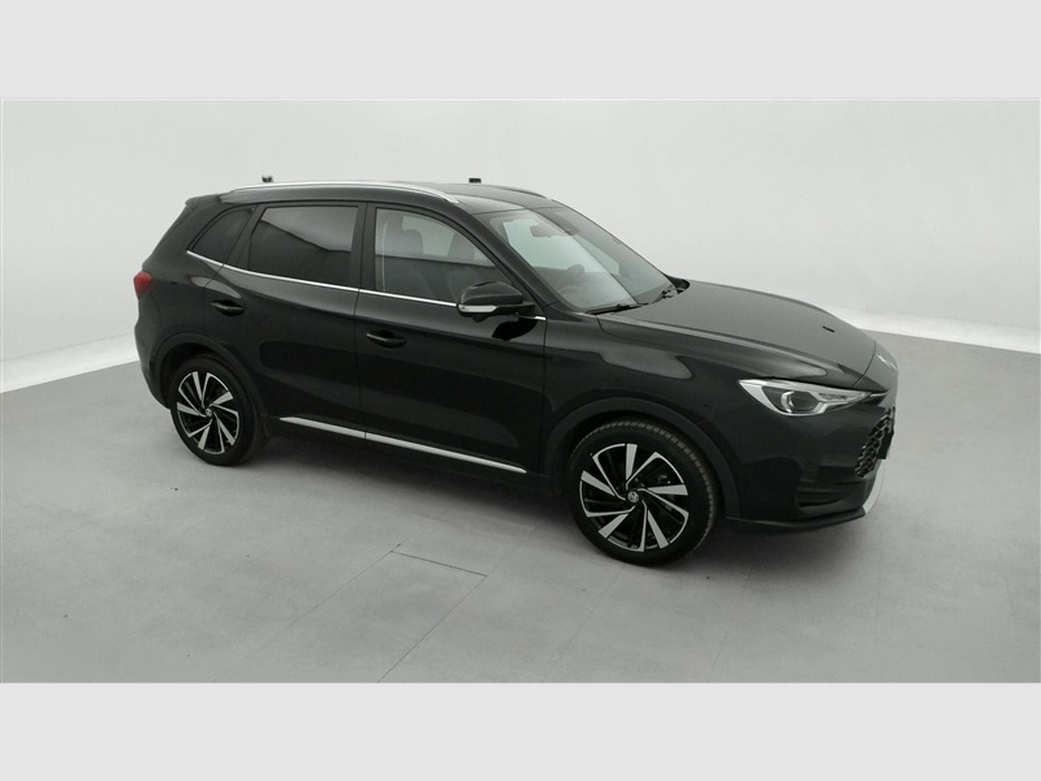 MG ZS 1.5 Hybrid+ Luxury NAVI / FULL LED / CUIR / CAMERA / JA 17" (2025) - Photo 23