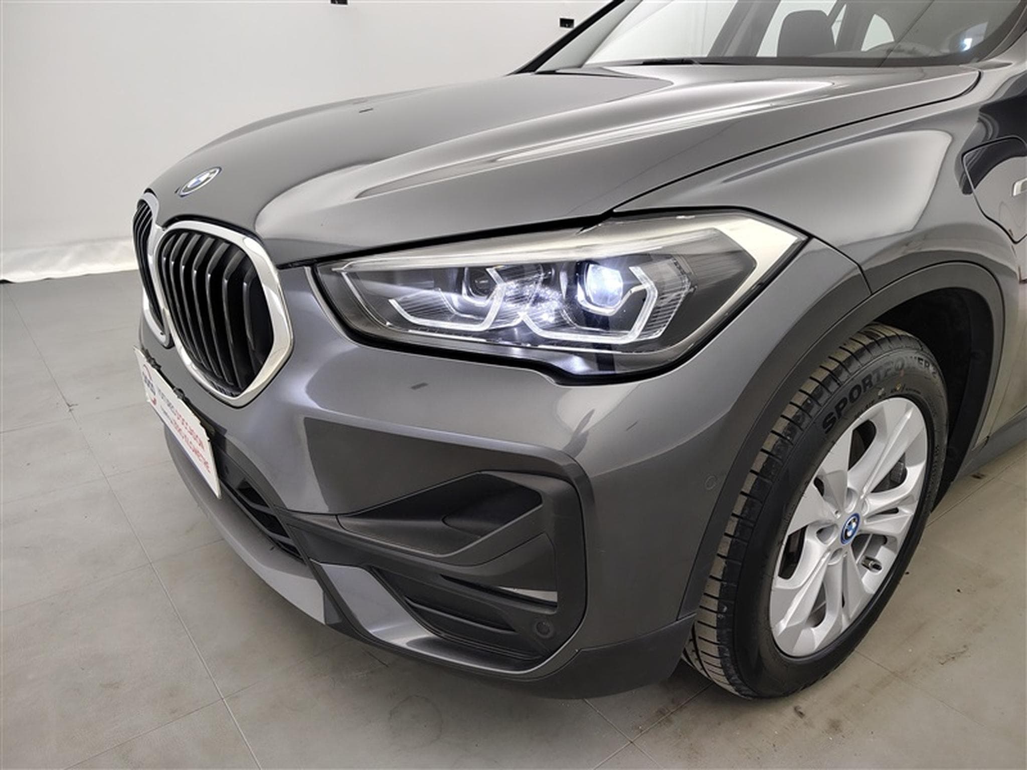 BMW X1 PHEV 1.5iA xDrive25e Navi / Led / PDC av+ar (2022) - Foto 14