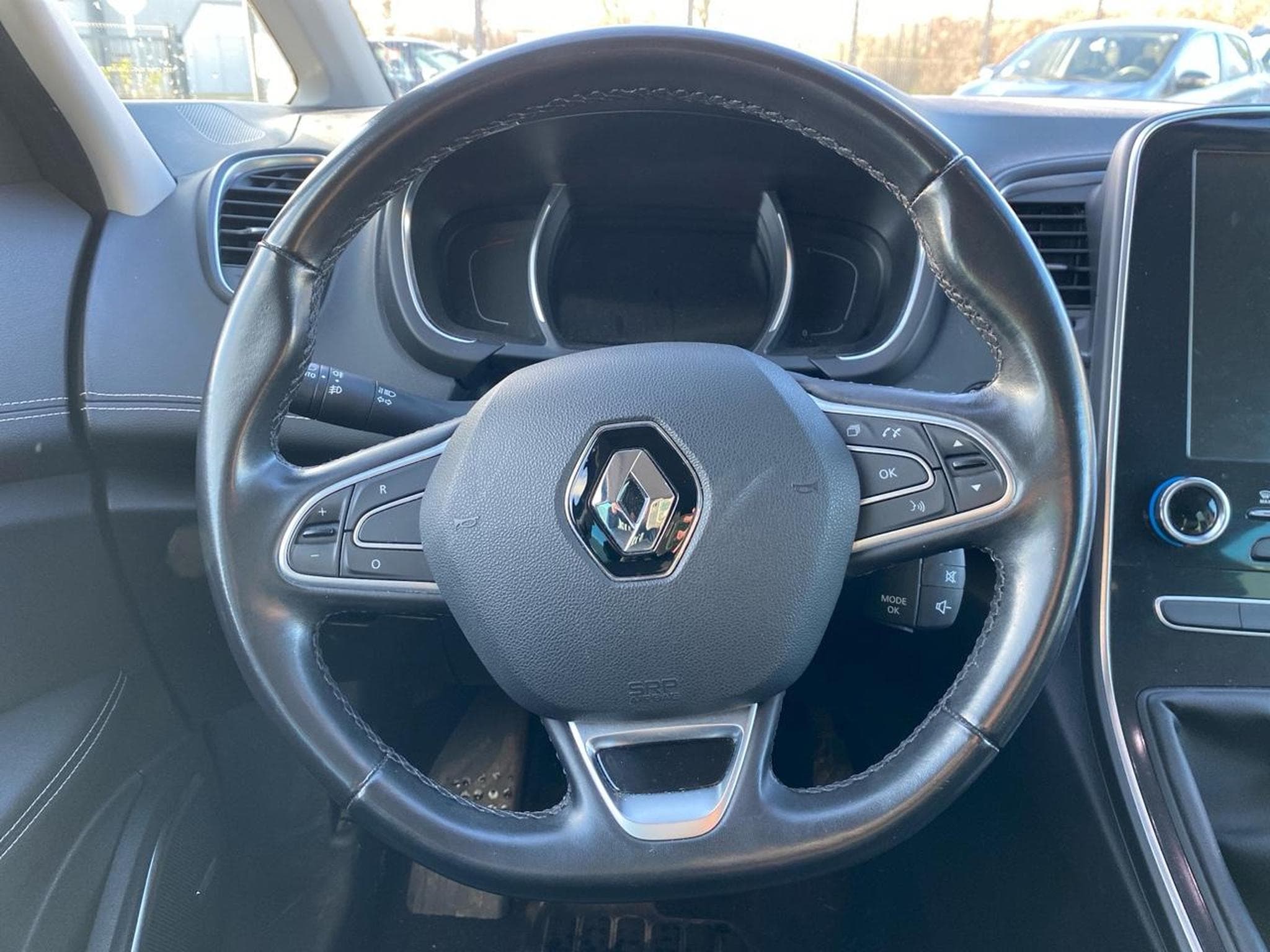 Renault Grand Scenic 1.7 BLUE DCI 120 INTENS 7PL (2019) - Photo 12