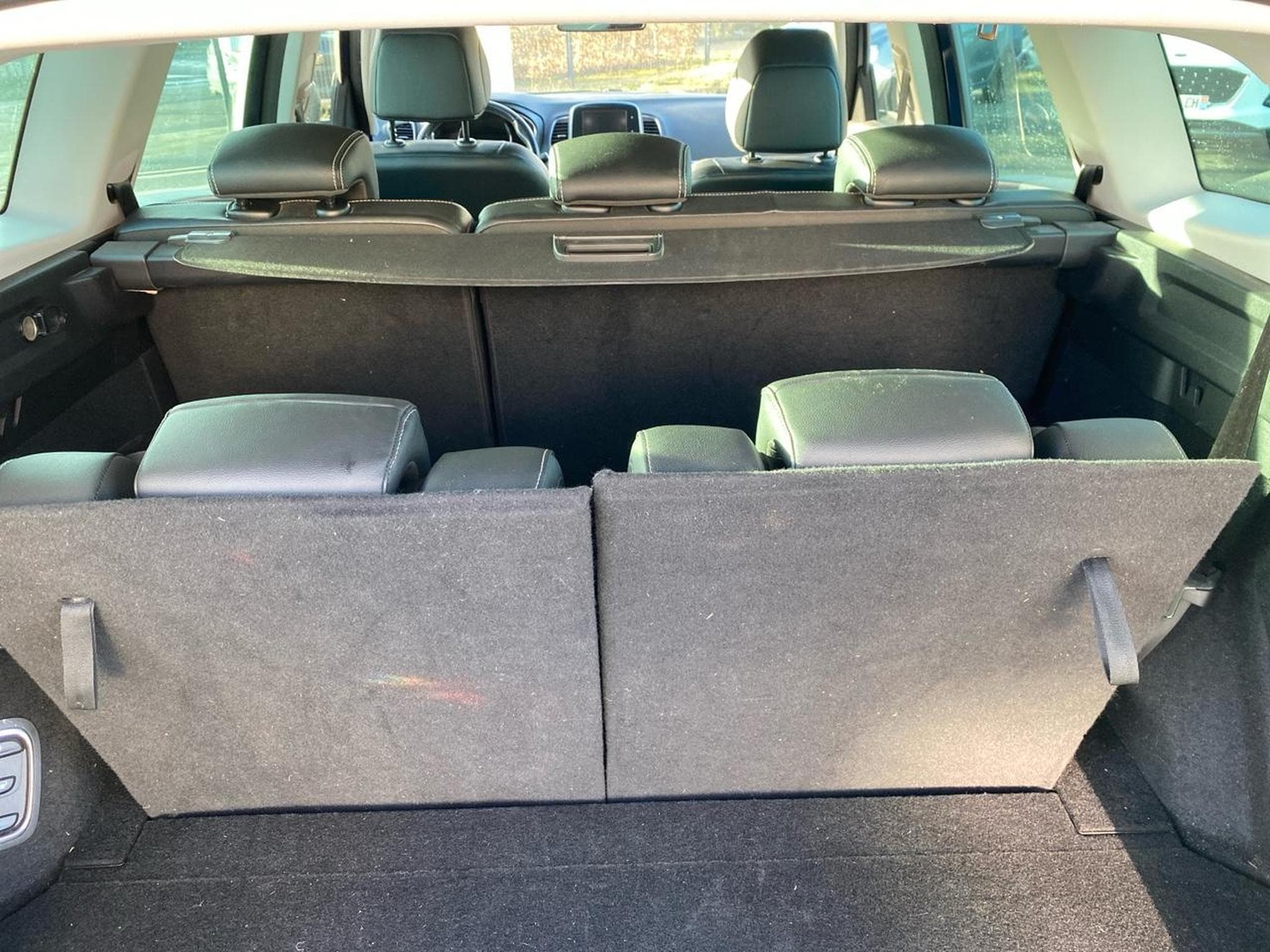 Renault Grand Scenic 1.7 BLUE DCI 120 INTENS 7PL (2019) - Photo 15