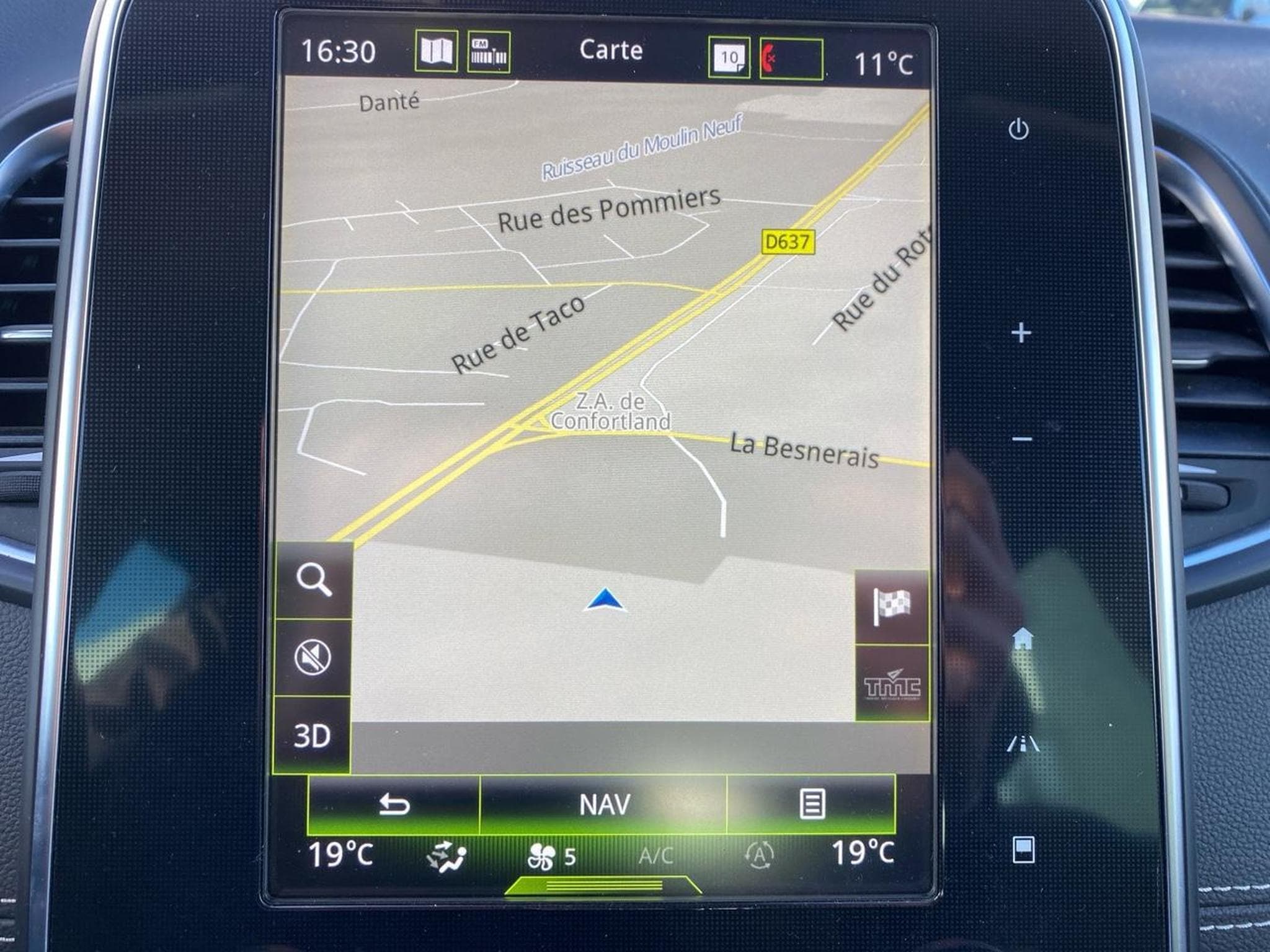 Renault Grand Scenic 1.7 BLUE DCI 120 INTENS 7PL (2019) - Photo 22