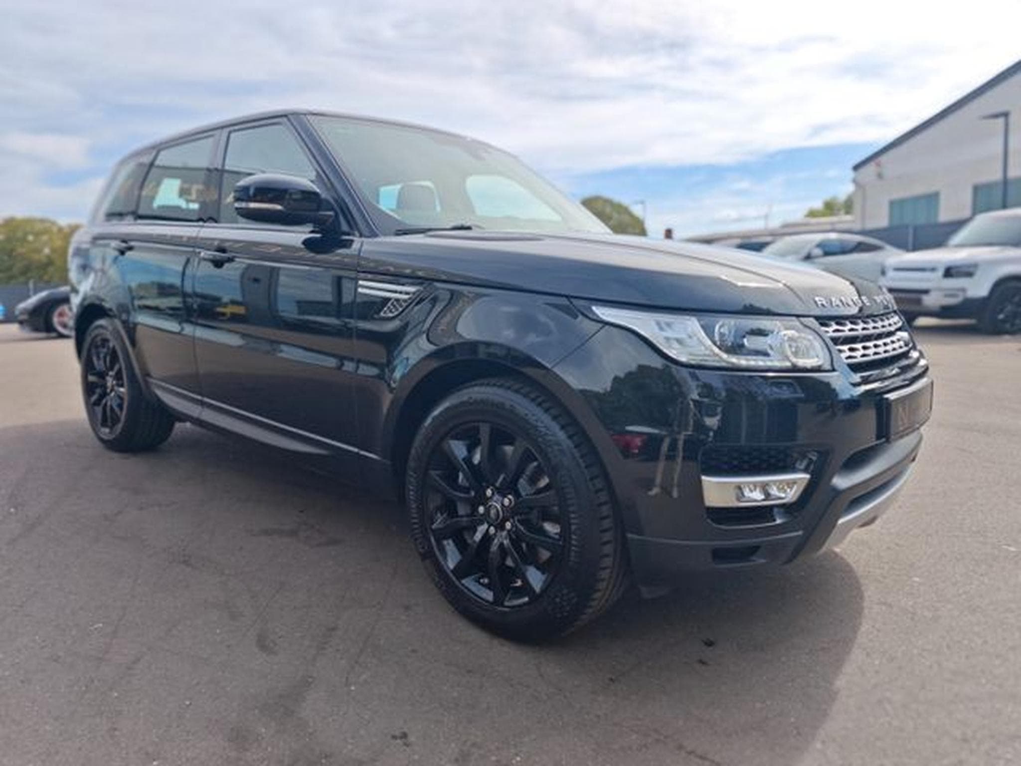 Land-Rover Range Rover Sport RANGE ROVER SPORT SDV6 HSE*KAMERA*MERIDAN*AHK* (2014) - Photo 4