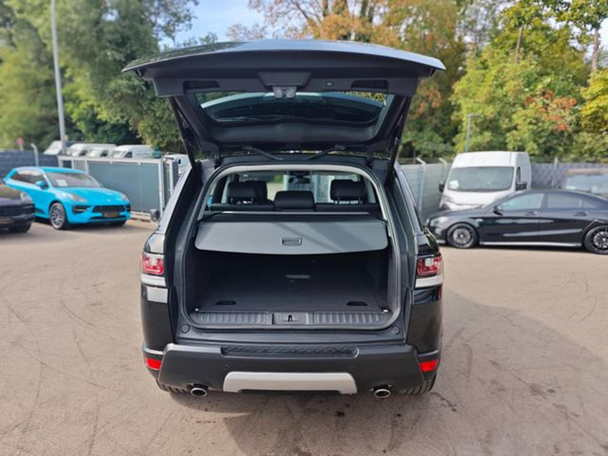 Land-Rover Range Rover Sport RANGE ROVER SPORT SDV6 HSE*KAMERA*MERIDAN*AHK* (2014) - Photo 9