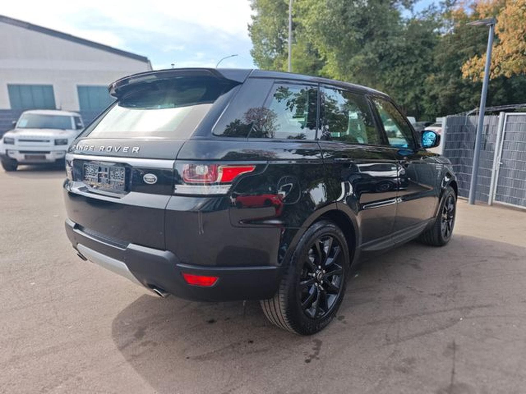 Land-Rover Range Rover Sport RANGE ROVER SPORT SDV6 HSE*KAMERA*MERIDAN*AHK* (2014) - Photo 6