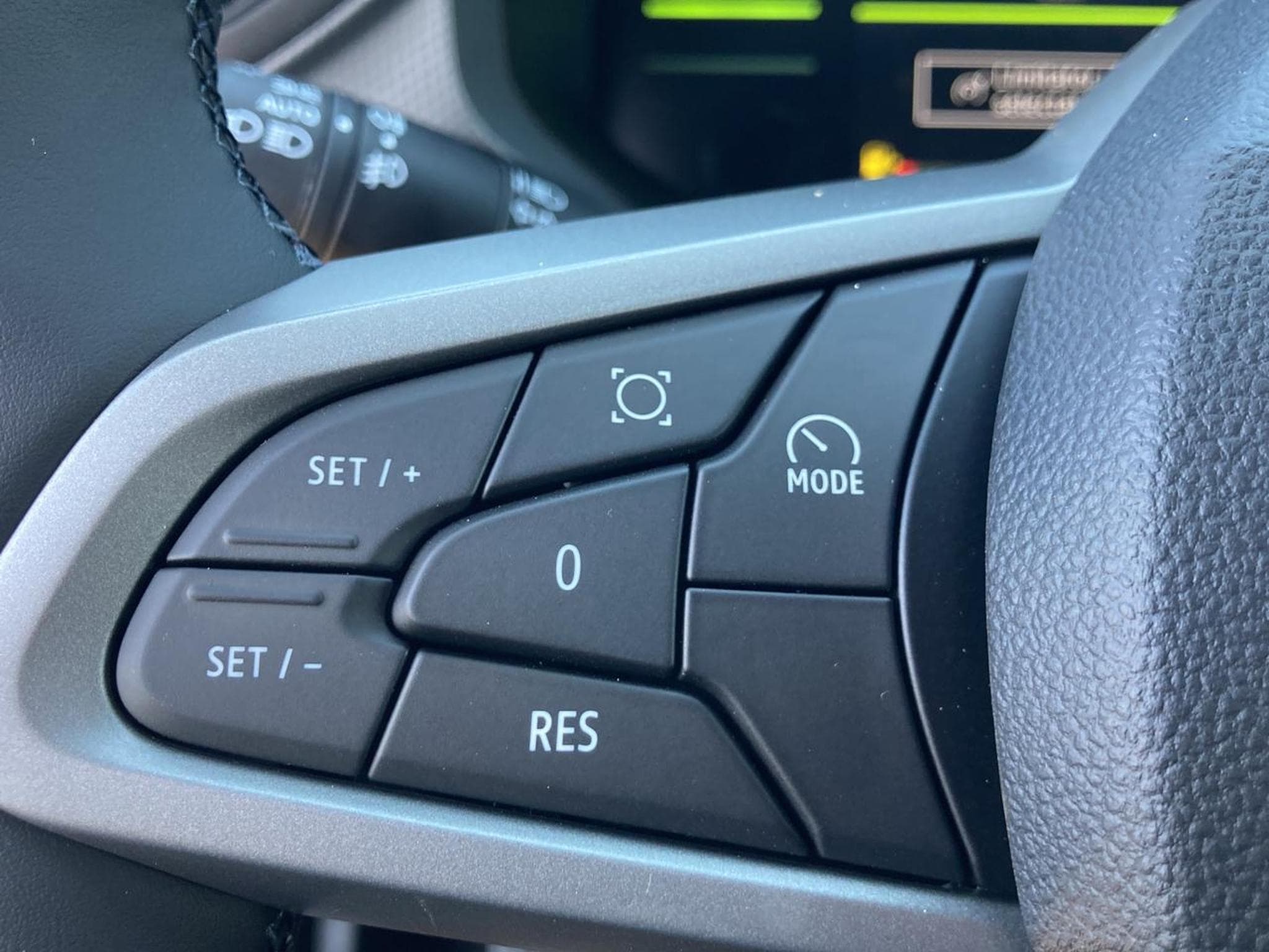 Dacia DUSTER 1.2 MILD HYBRID 140 JOURNEY (2026) - Photo 17
