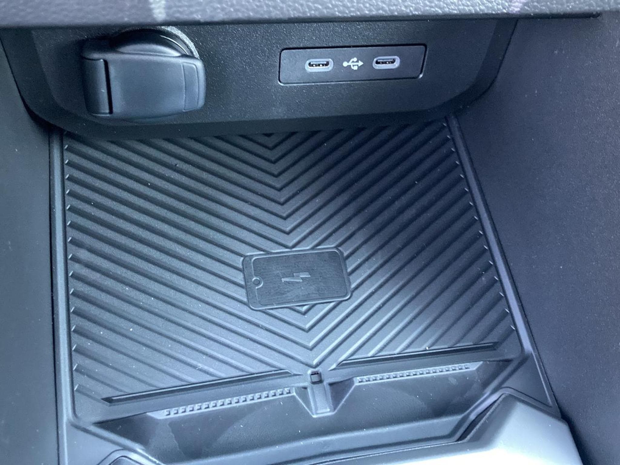 Dacia DUSTER 1.2 MILD HYBRID 140 JOURNEY (2026) - Photo 22