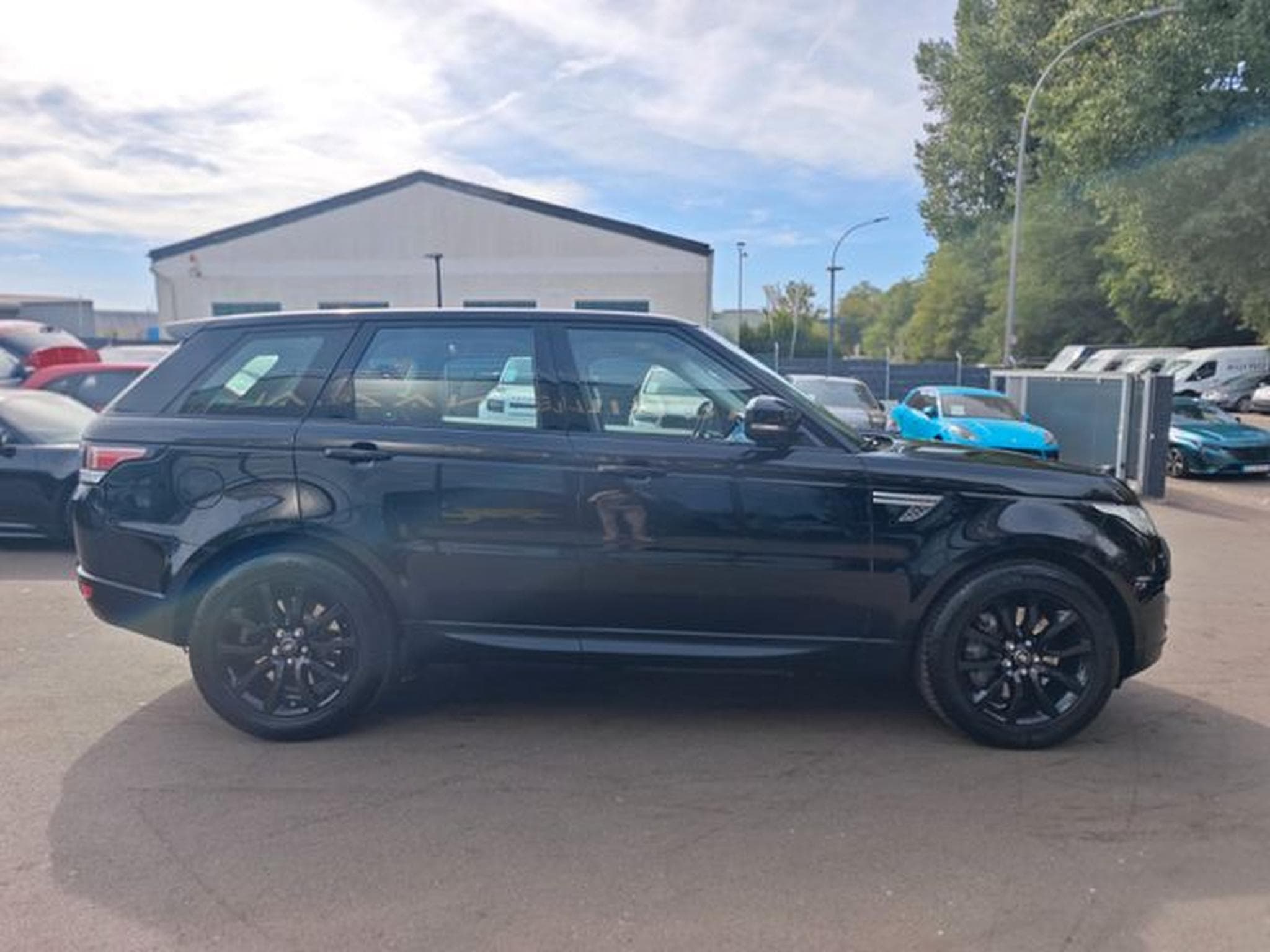 Land-Rover Range Rover Sport RANGE ROVER SPORT SDV6 HSE*KAMERA*MERIDAN*AHK* (2014) - Photo 14