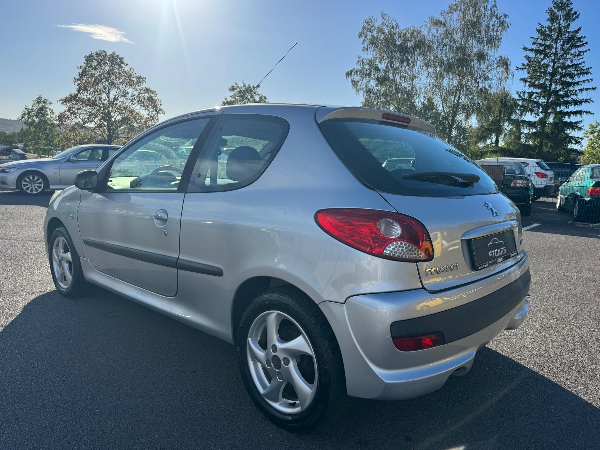 Peugeot 206+ 1.2 (2010) - Photo 4