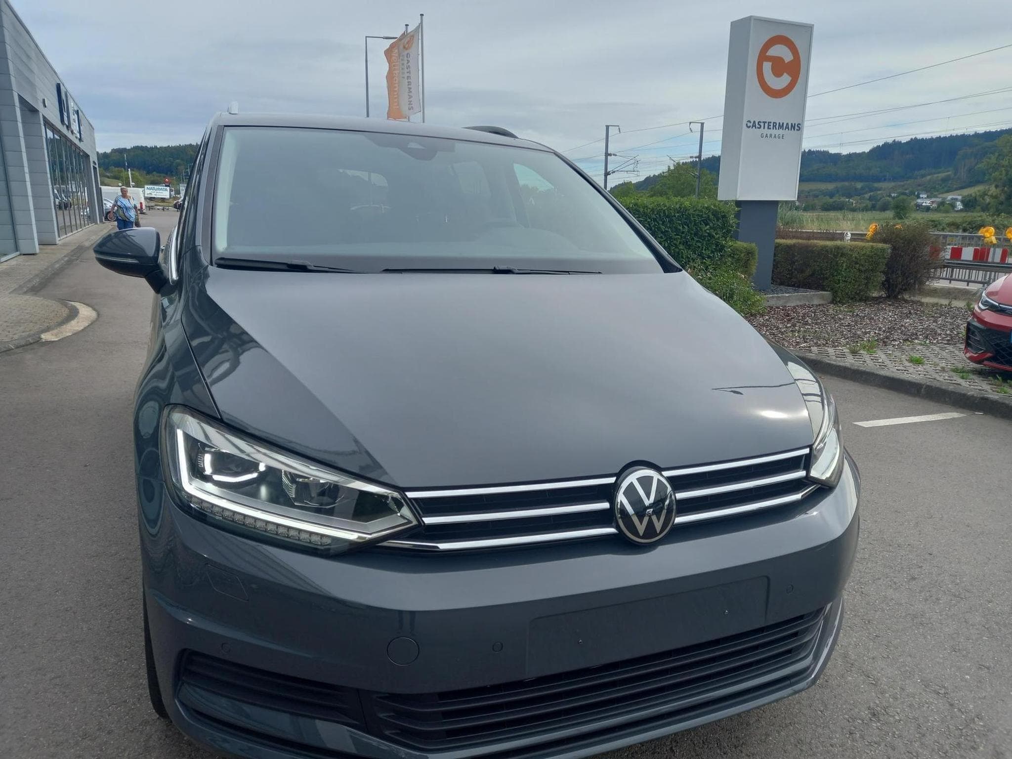 VW Touran Comfortline 1.5 TSI (2026) - Foto 16