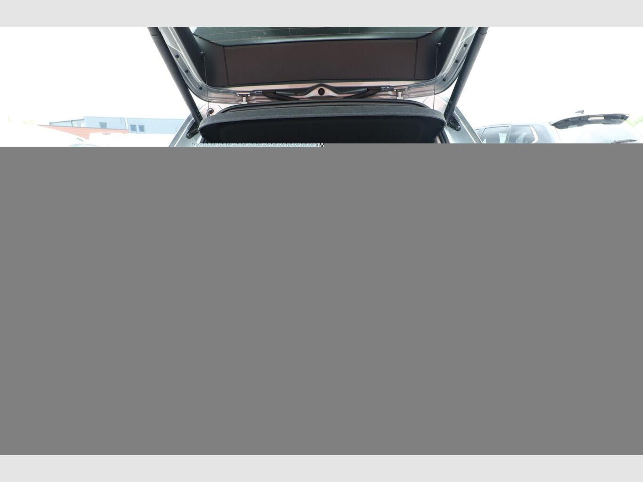 VW Tiguan DSG LED+ 5JGar (2026) - Foto 10