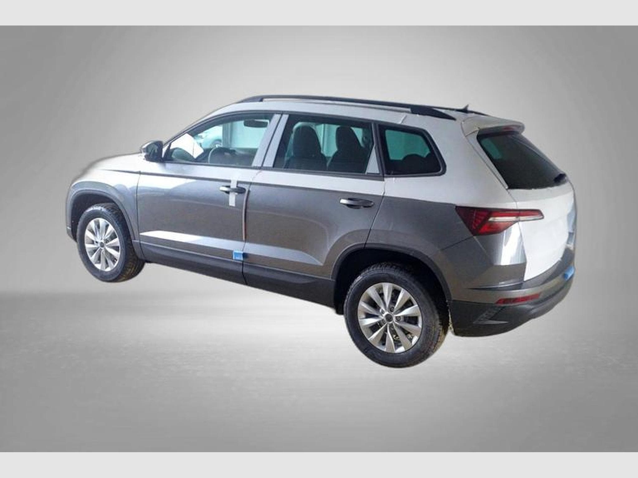 Skoda Karoq Selection 1.0 TSI 6-Gang (2026) - Foto 2