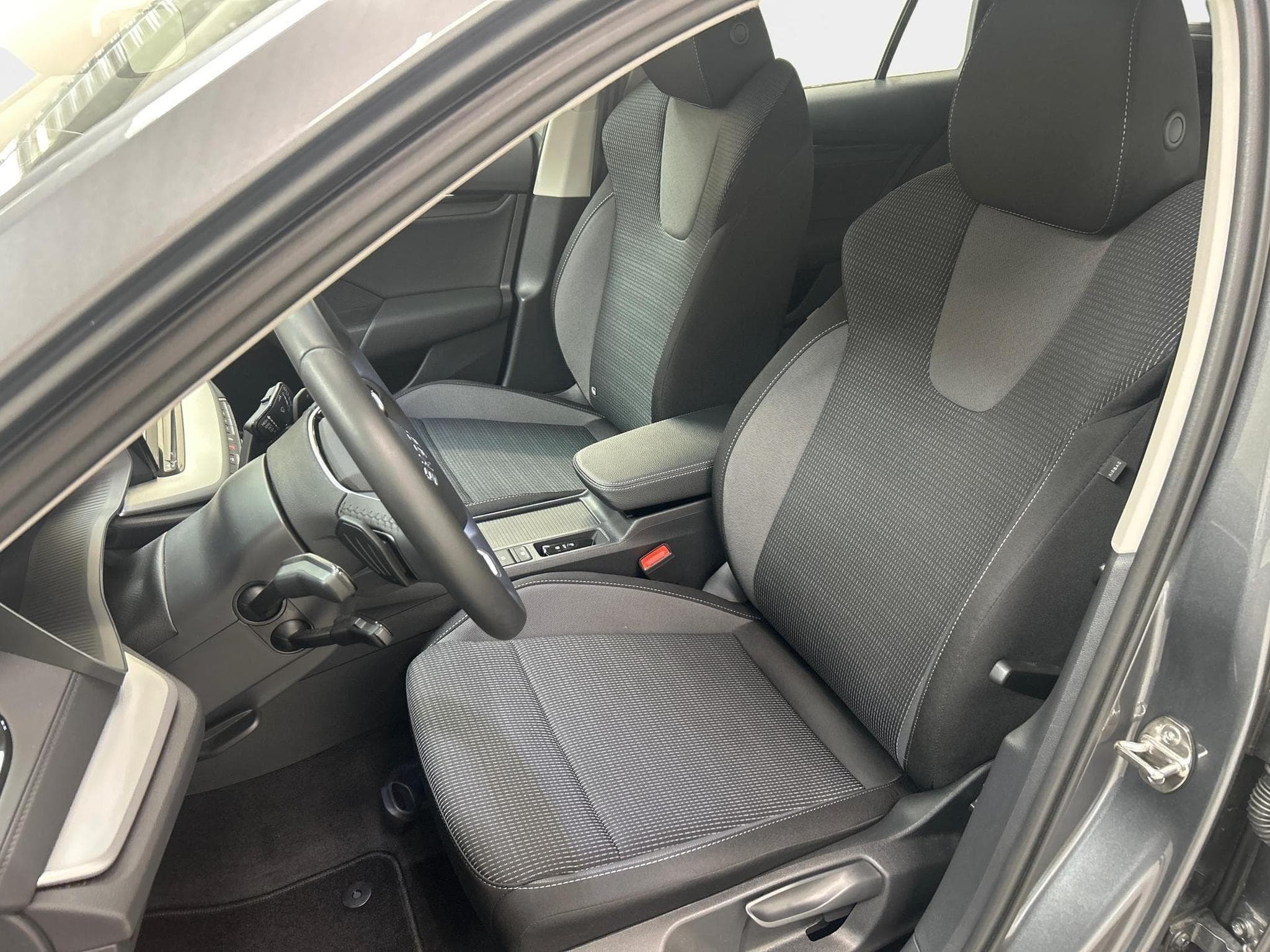 Skoda Octavia Selection (2026) - Foto 18