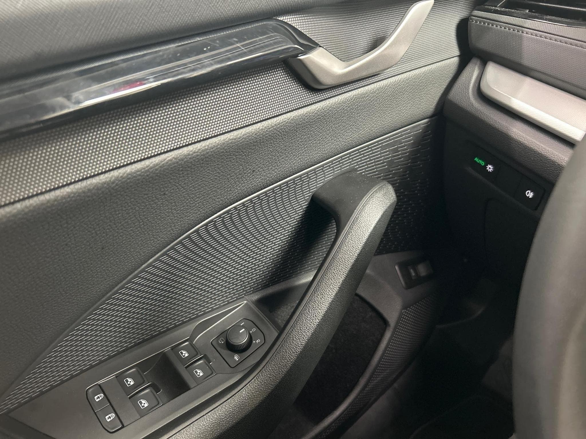 Skoda Octavia Selection (2026) - Foto 18