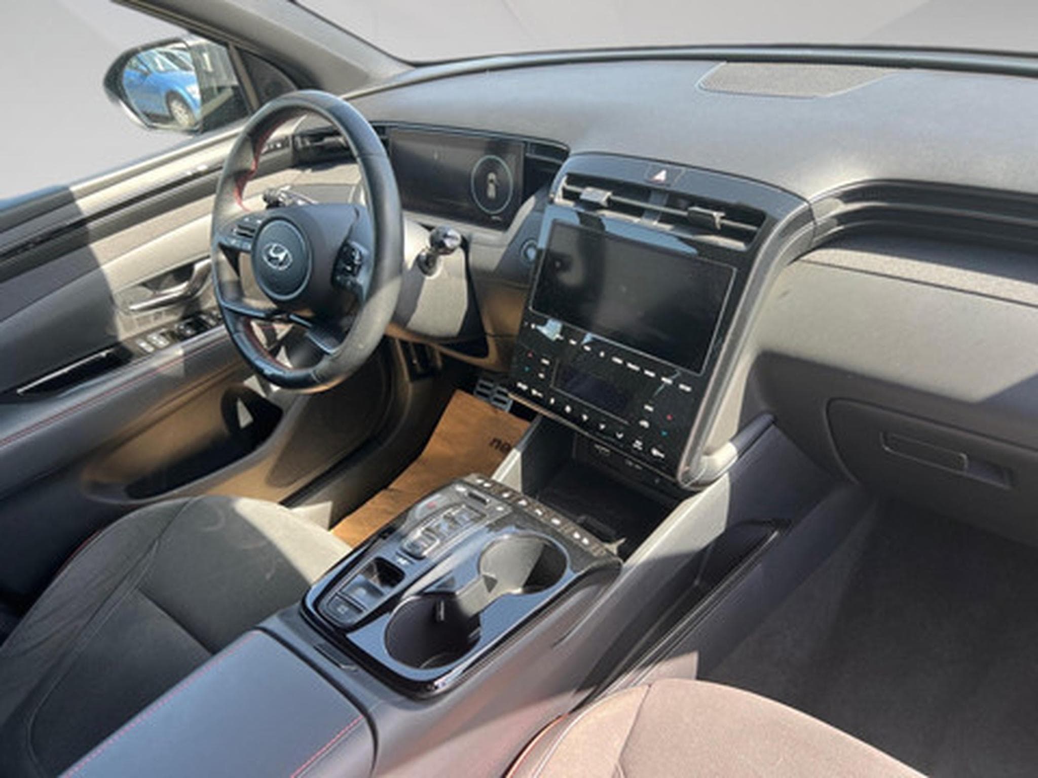 Hyundai Tucson 1.6 T-GDi Plug-in Hybrid Shine N-Line (2022) - Photo 13