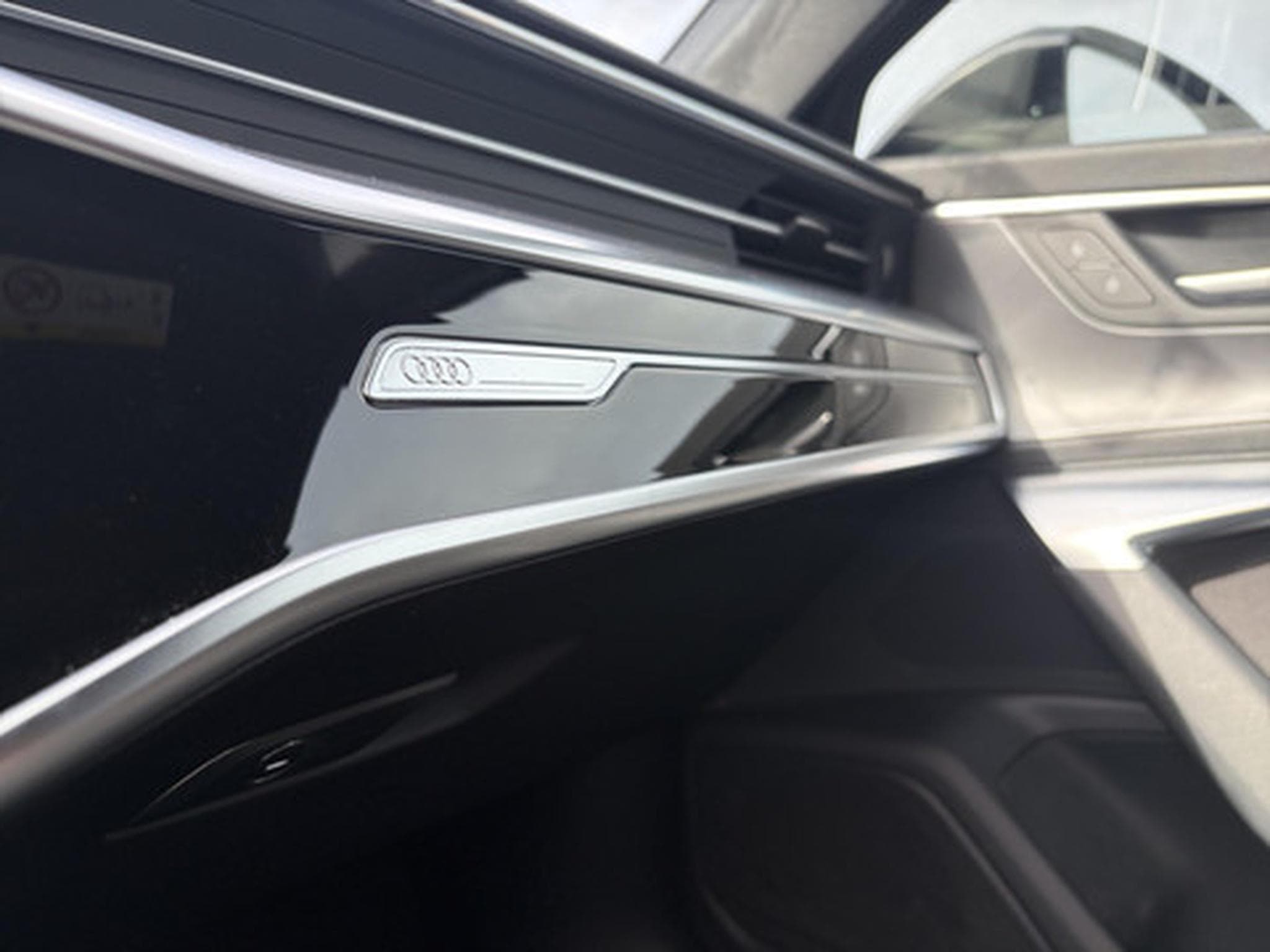 Audi A6 Avant 2.0 TDI S-LINE 150kW (2021) - Photo 10