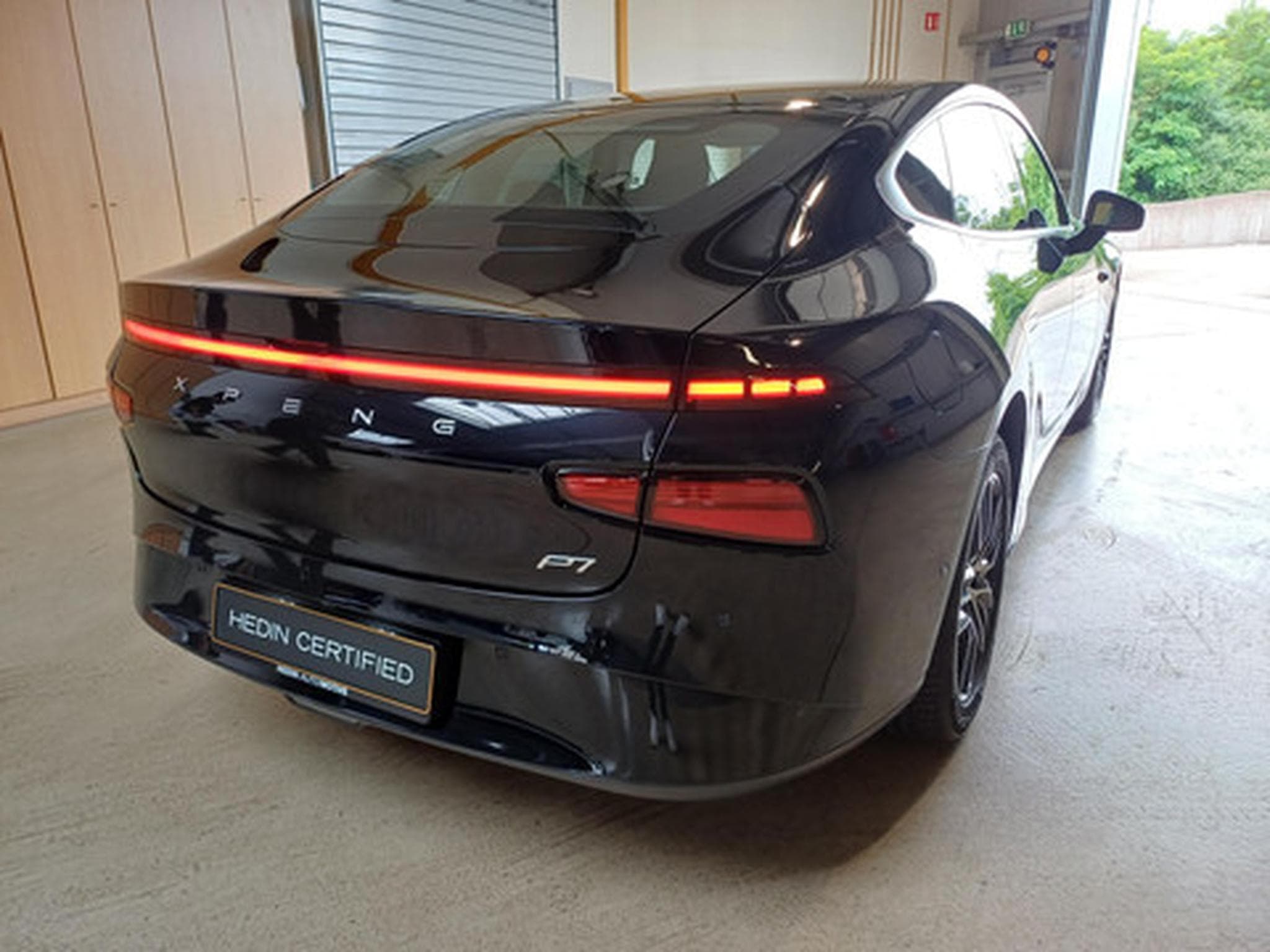 Xpeng P7 BEV 86KWH Long Range RWD (2025) - Foto 6