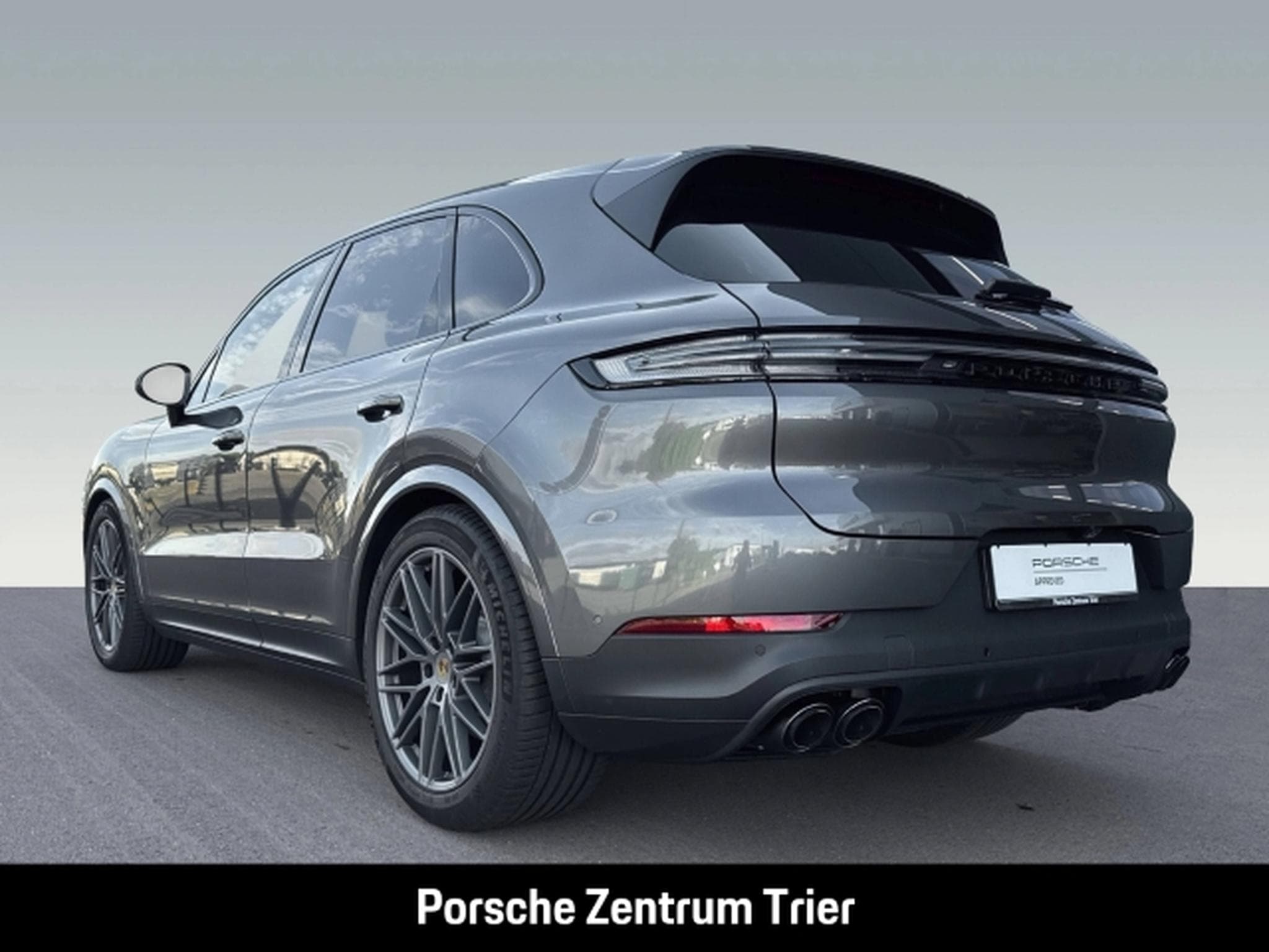 Porsche Cayenne Burmester InnoDrive HA-Lenkung PASM (2024) - Photo 3