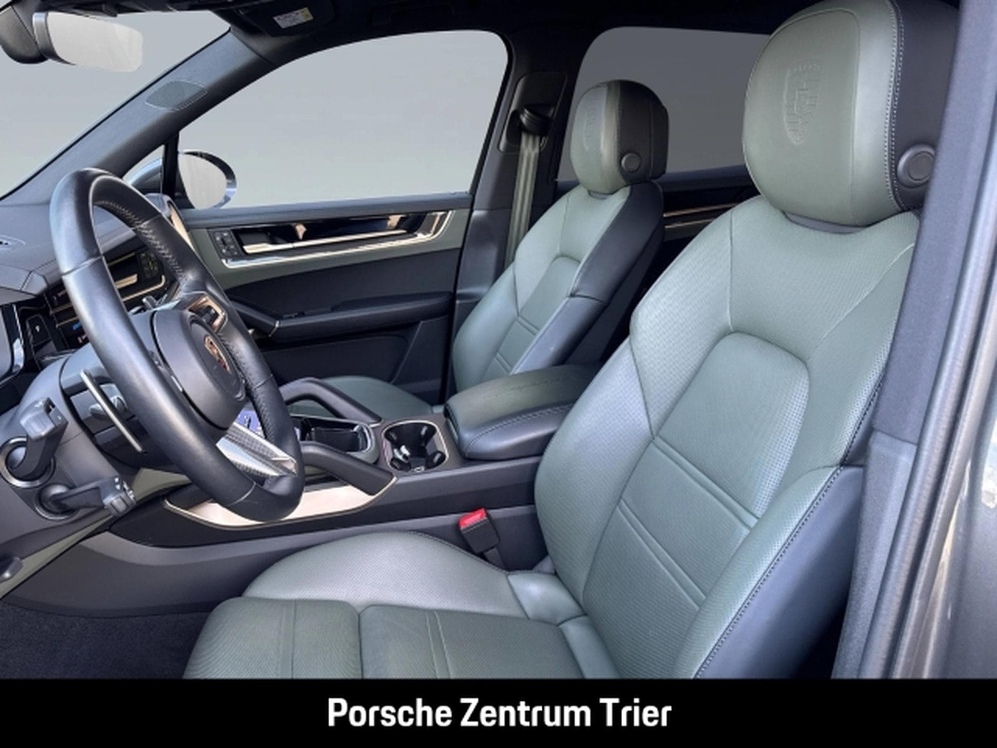 Porsche Cayenne Burmester InnoDrive HA-Lenkung PASM (2024) - Photo 5