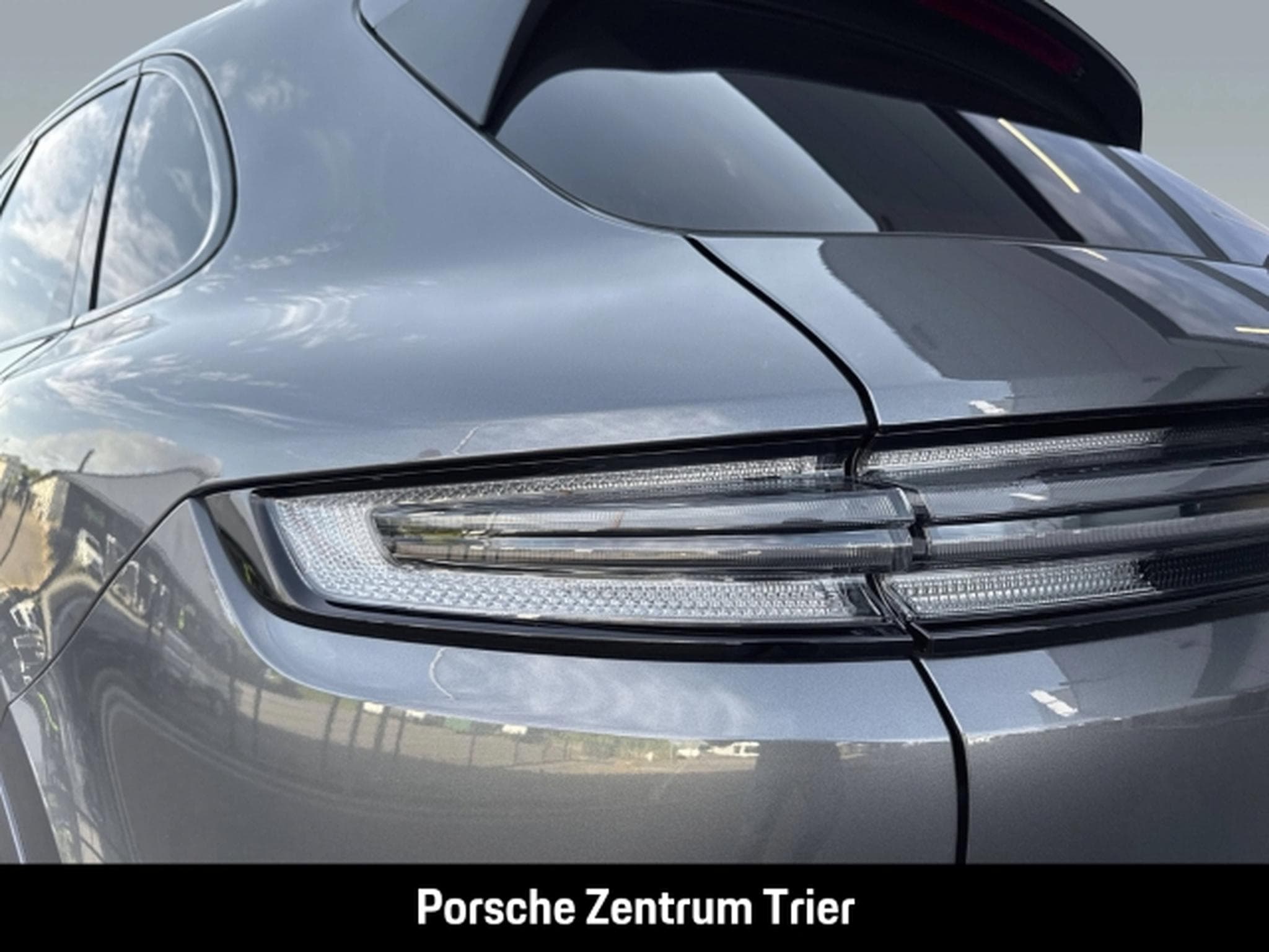 Porsche Cayenne Burmester InnoDrive HA-Lenkung PASM (2024) - Photo 12