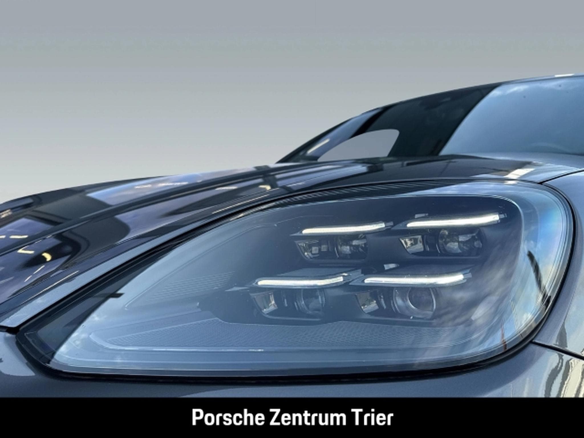 Porsche Cayenne Burmester InnoDrive HA-Lenkung PASM (2024) - Photo 11