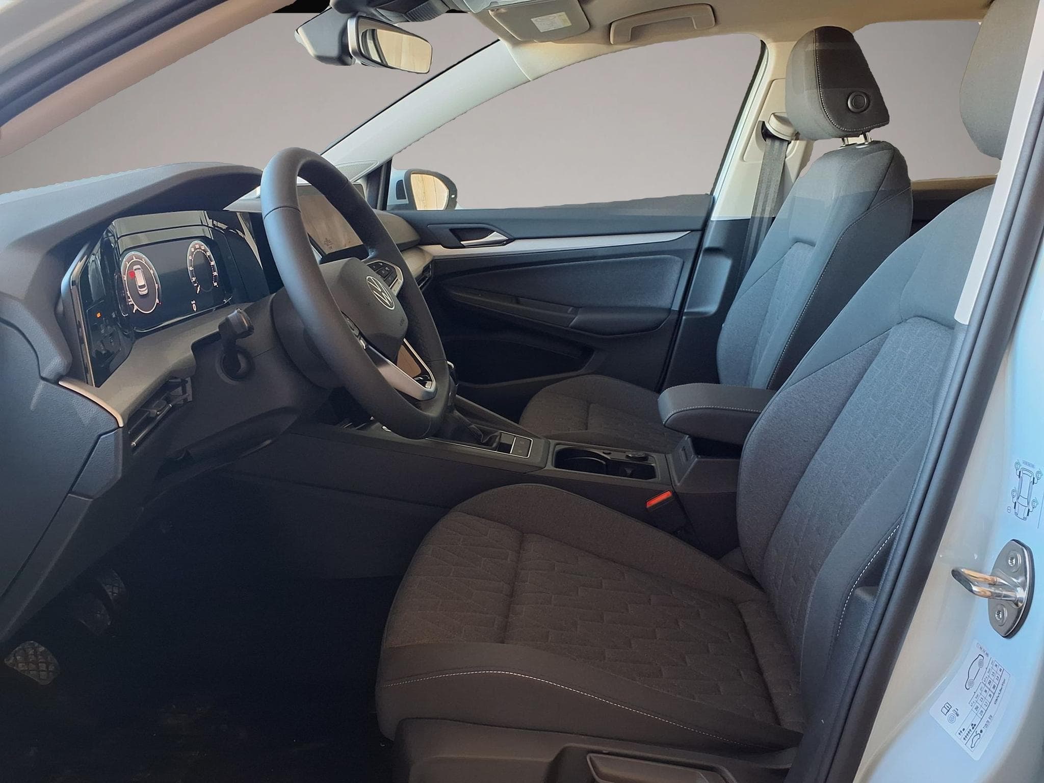 VW Golf (2026) - Photo 5