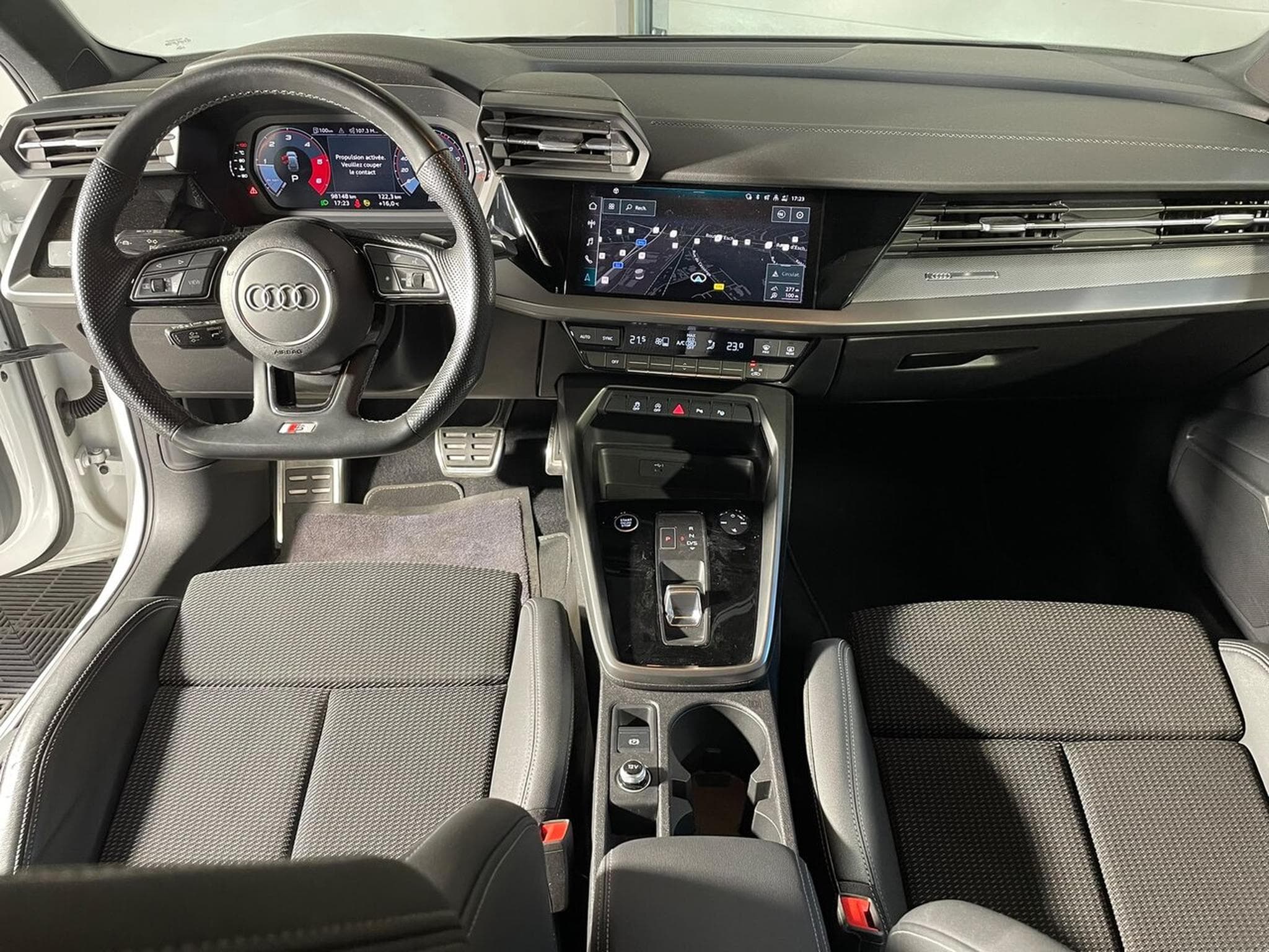 Audi A3 SPORTBACK 35 TDI 150 S-TRONIC S-LINE GPS (2022) - Photo 3