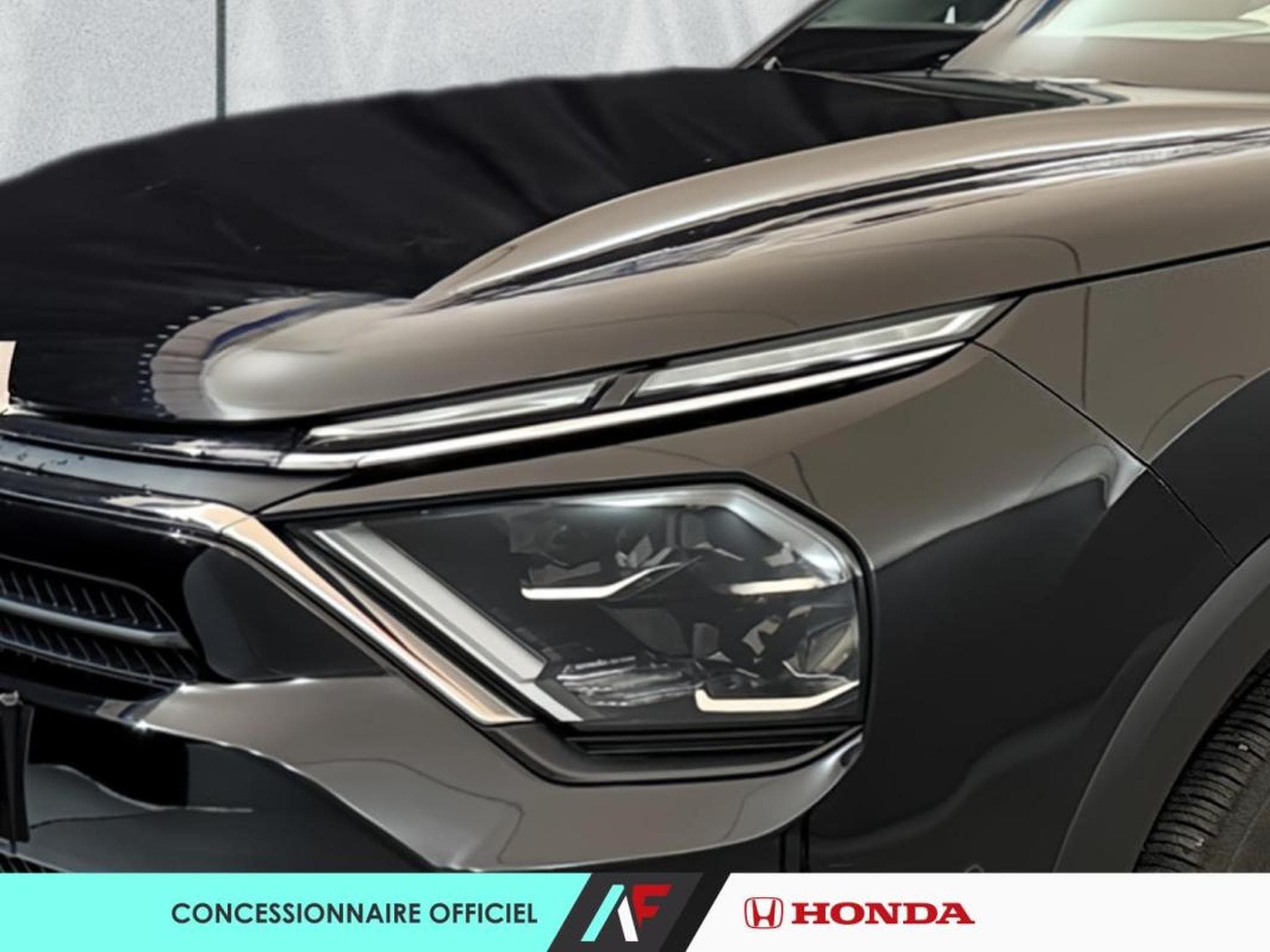 Citroën c4 x -42% 1.5 BlueHDi 130ch S&S PLUS Automatique (2024) - Photo 2
