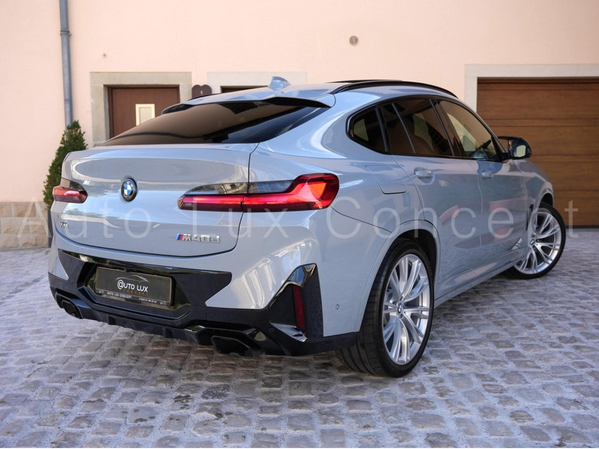 BMW X4 d xDrive (2023) - Photo 3