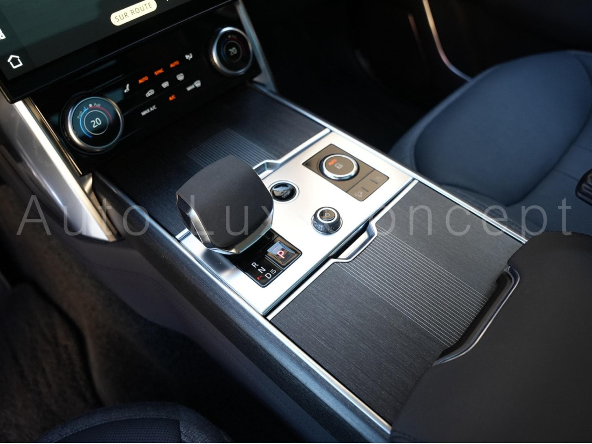 Land-Rover Range Rover P530 First Edition (2022) - Photo 16
