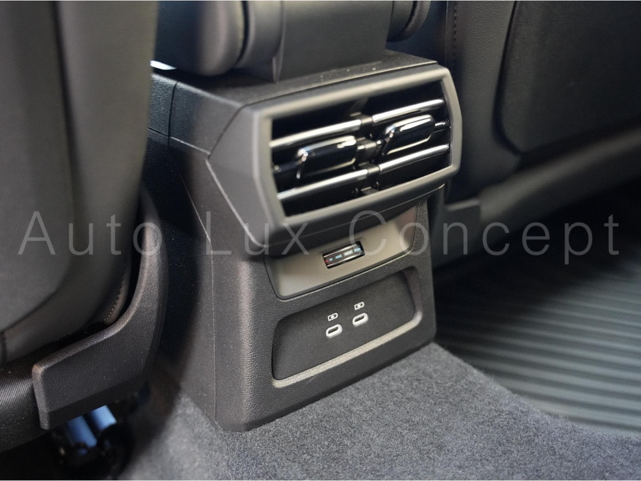 Audi A3 Sportback 35 TDI S line S tronic (2024) - Photo 27