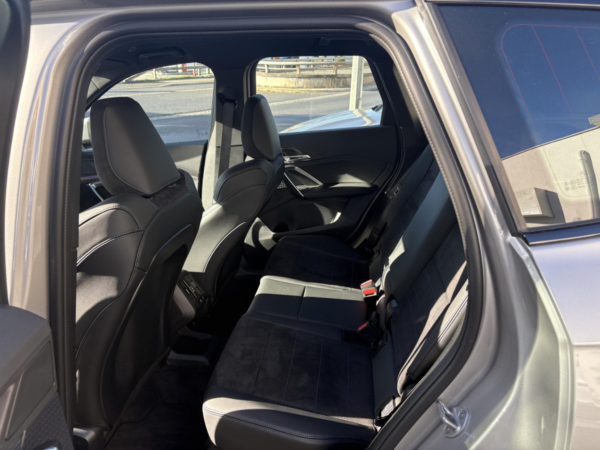 BMW X1 18I S-DRIVE BOITE AUTO M-SPORT *GARANTIE 24 MOIS CONSTRUCTEU (2025) - Photo 6